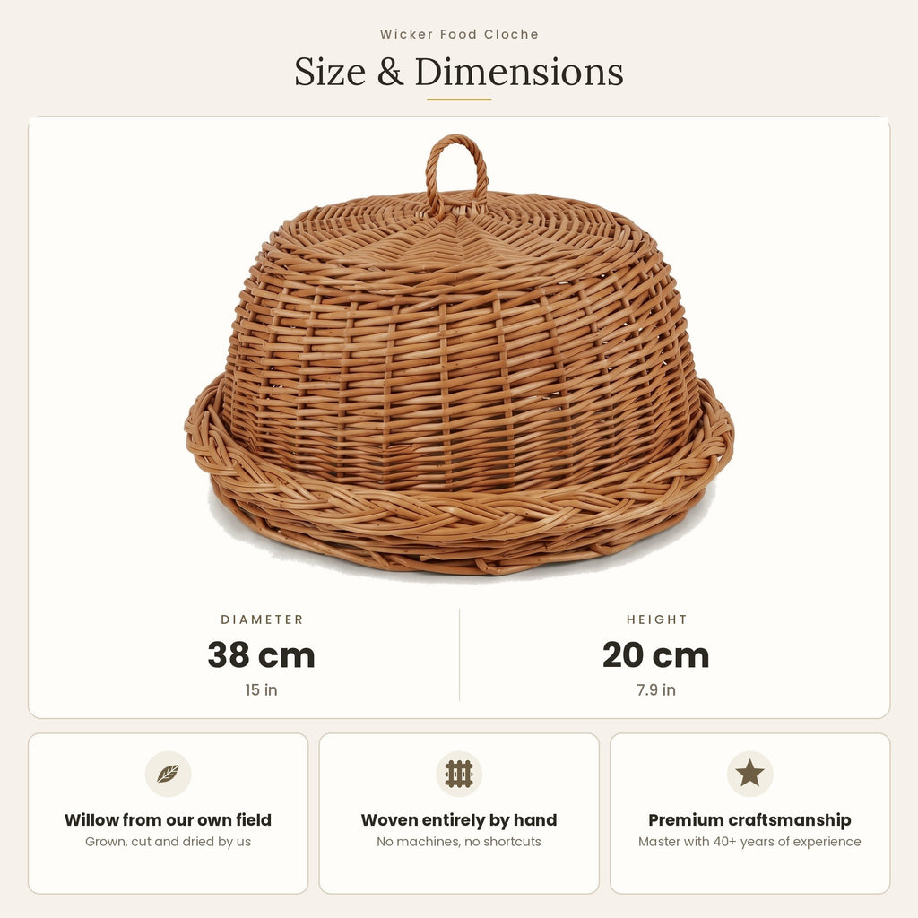 Size chart for the handwoven willow bread cloche with tray showing 38 cm diameter and 20 cm height