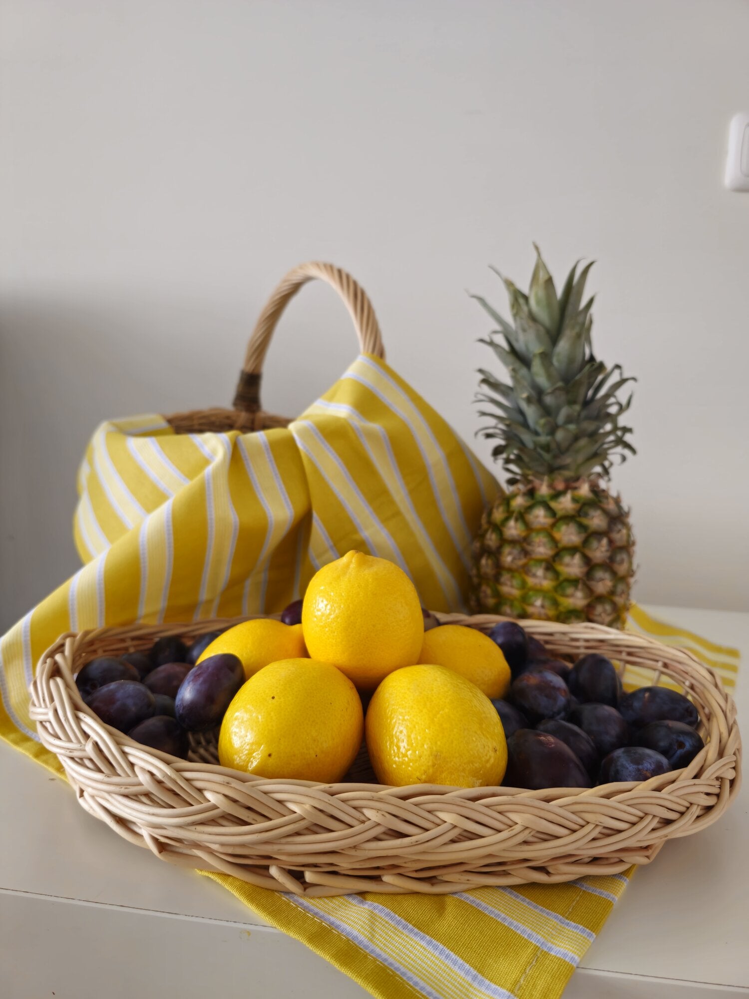 Oval Wicker Bread Tray