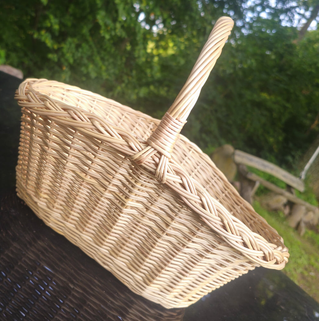 Wicker Gathering Tote