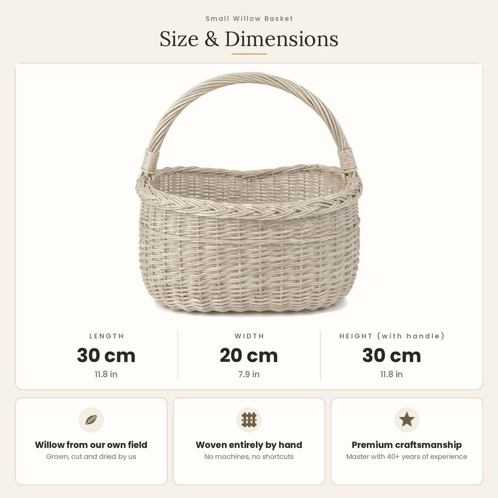 Size chart for the small oval willow egg gathering basket showing 30 cm length, 20 cm width and 30 cm height with handle