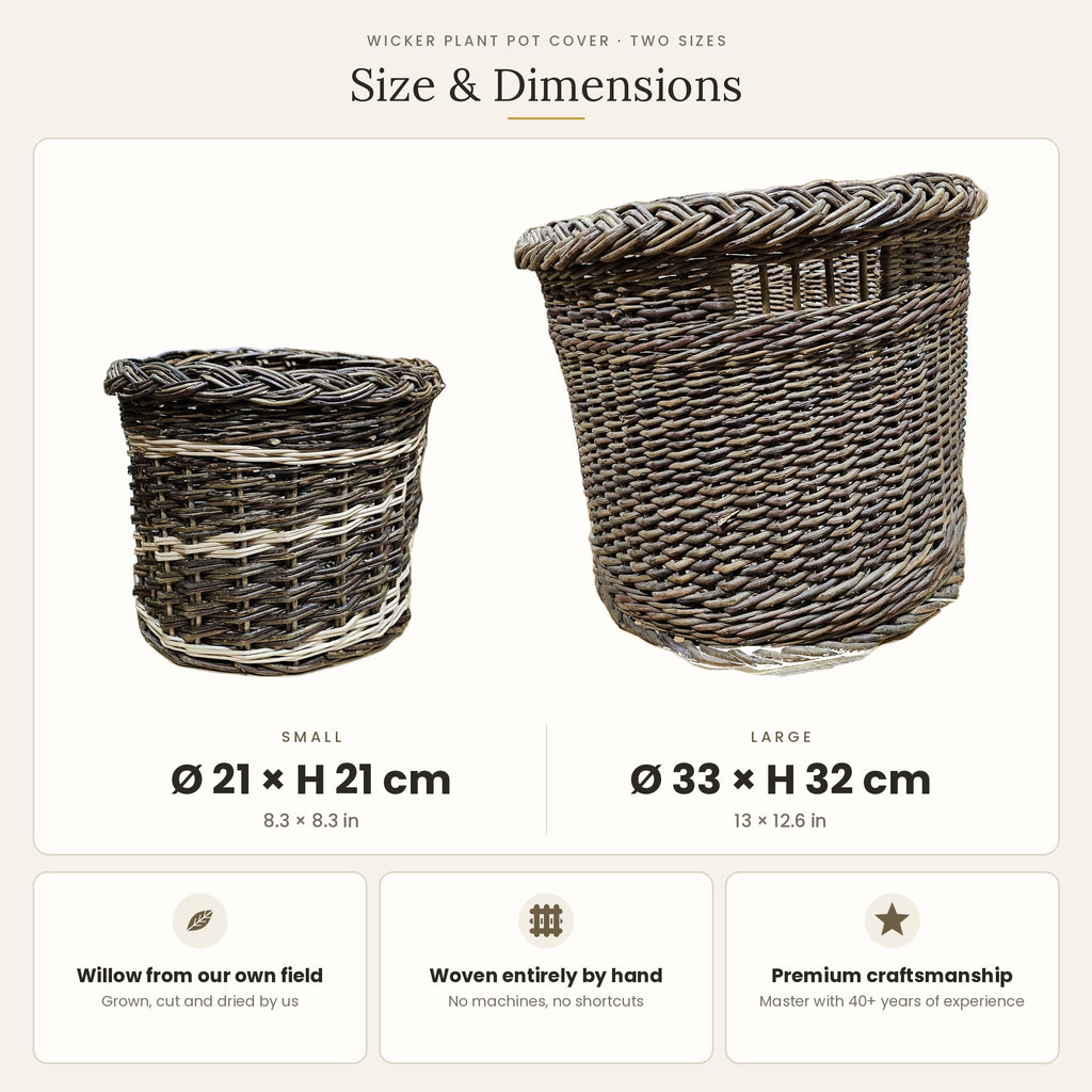 Size chart for the wicker plant pot cover in two sizes showing small 21 cm diameter by 21 cm height and large 33 cm diameter by 32 cm height.