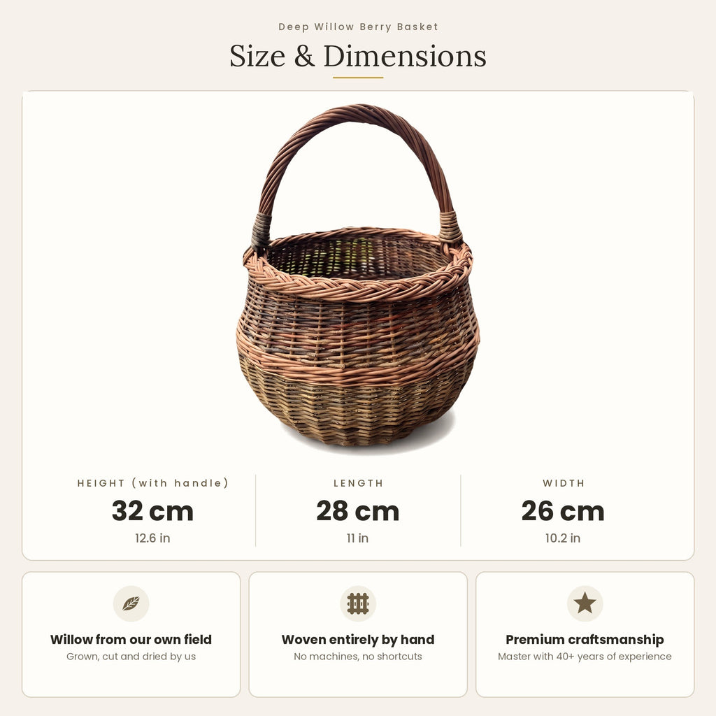 Size chart for the small round basket with handle showing 32 cm height with handle, 28 cm length and 26 cm width