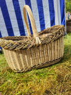 Wicker Foraging Basket with Natural Braided Rim