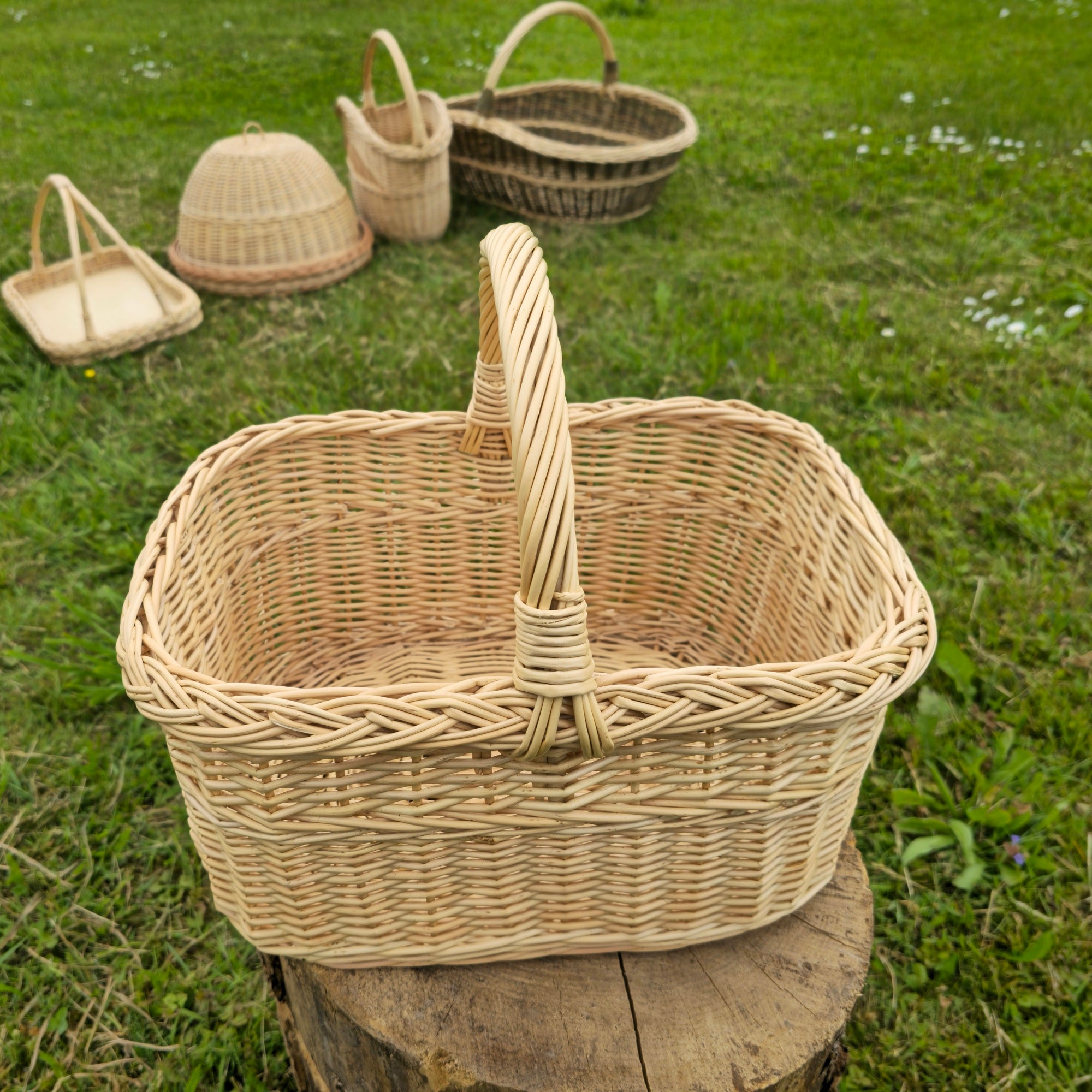 Handmade Willow Basket with Handle