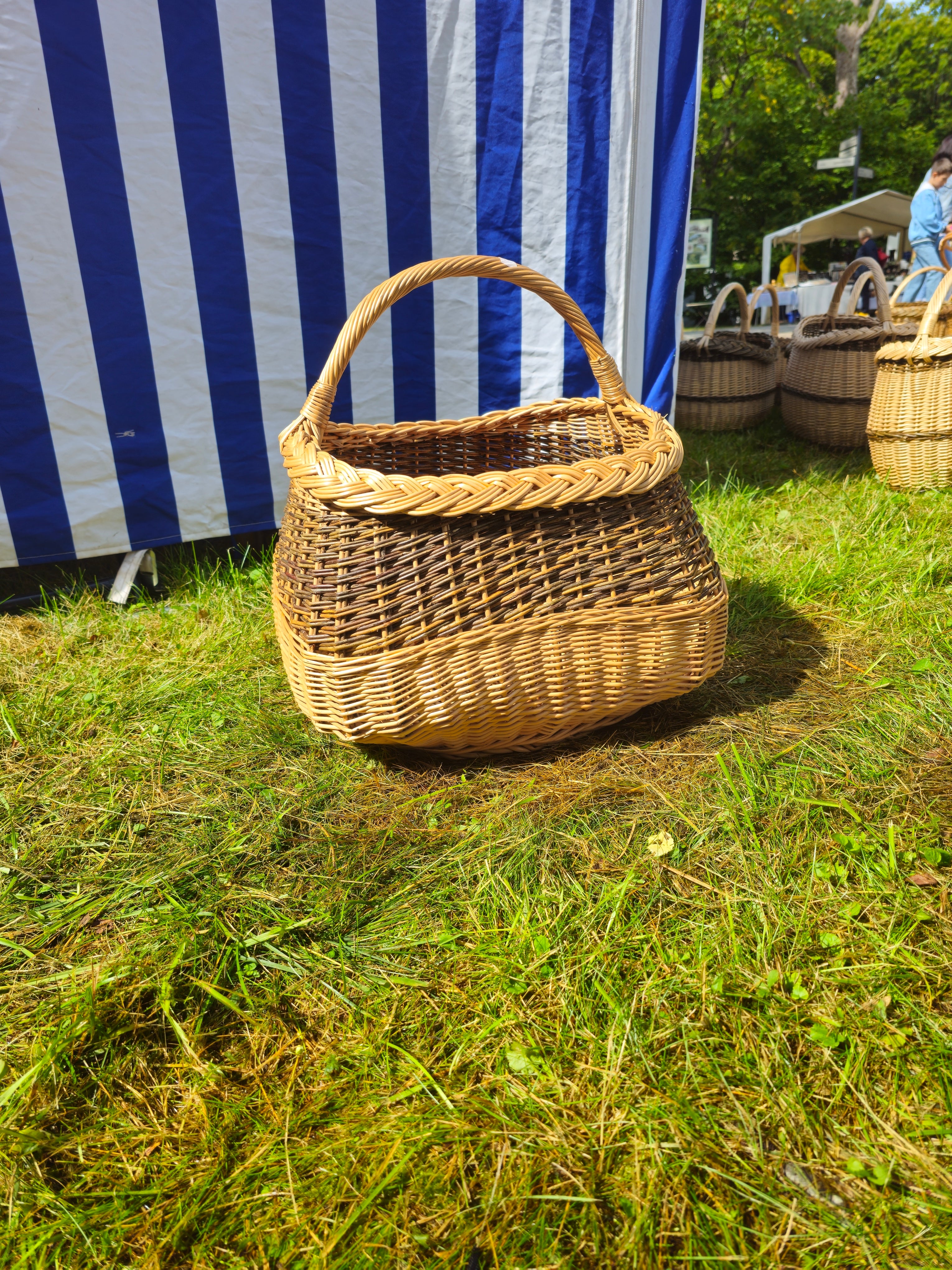 Large Wicker Basket with Rustic Two-Tone Weave