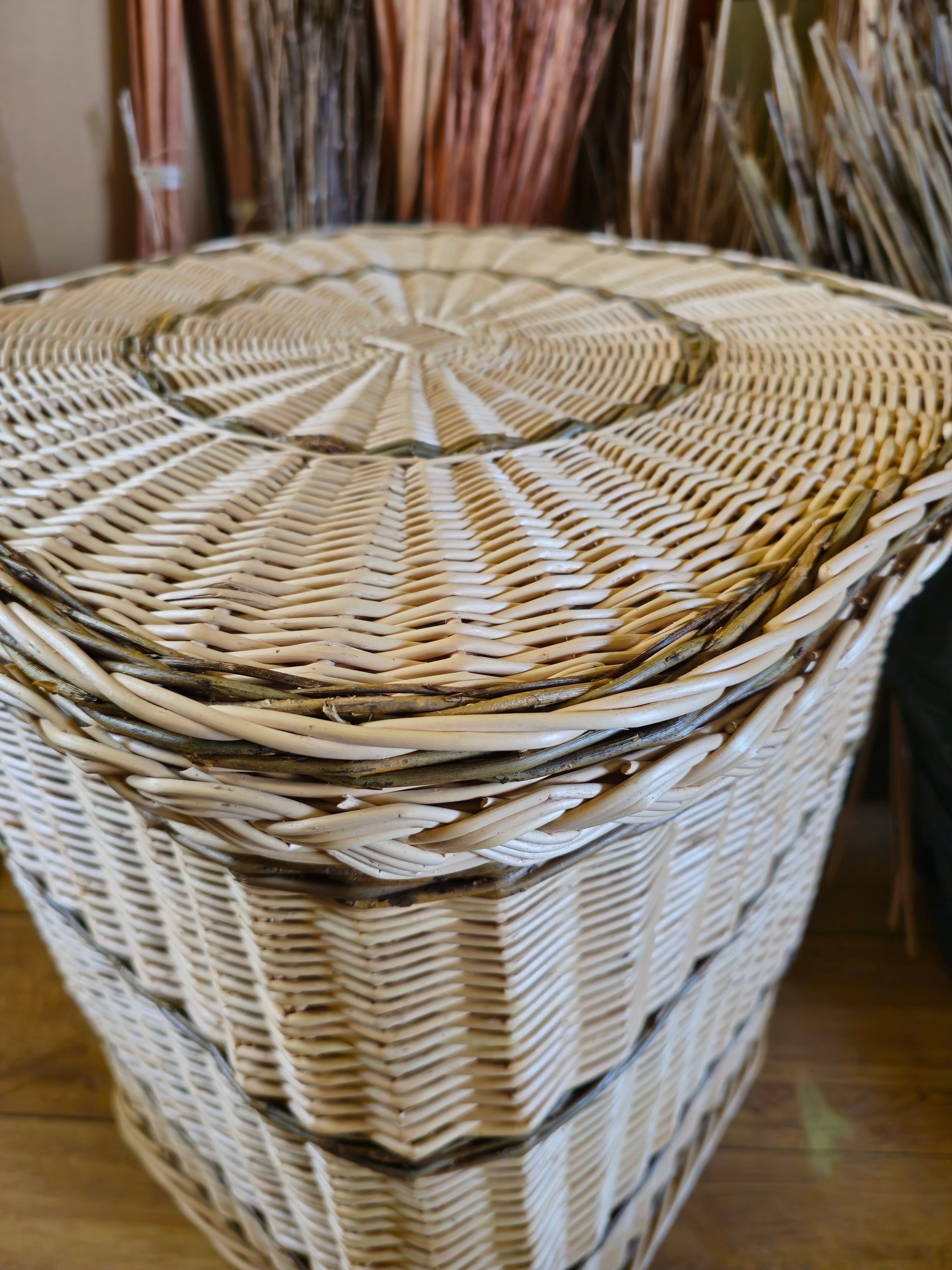 Wicker Laundry Hamper with Lid