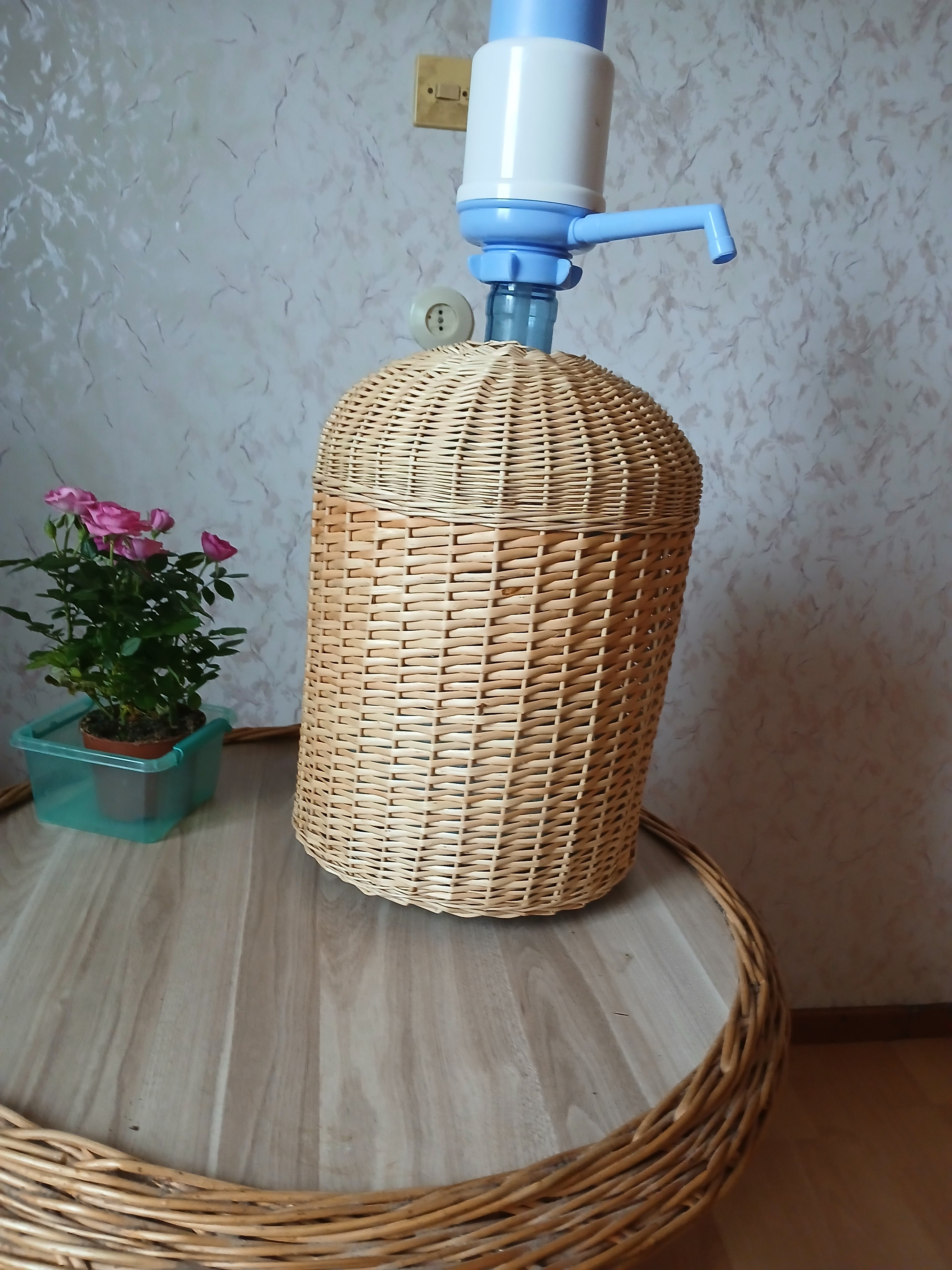 Wicker Water Bottle Cover
