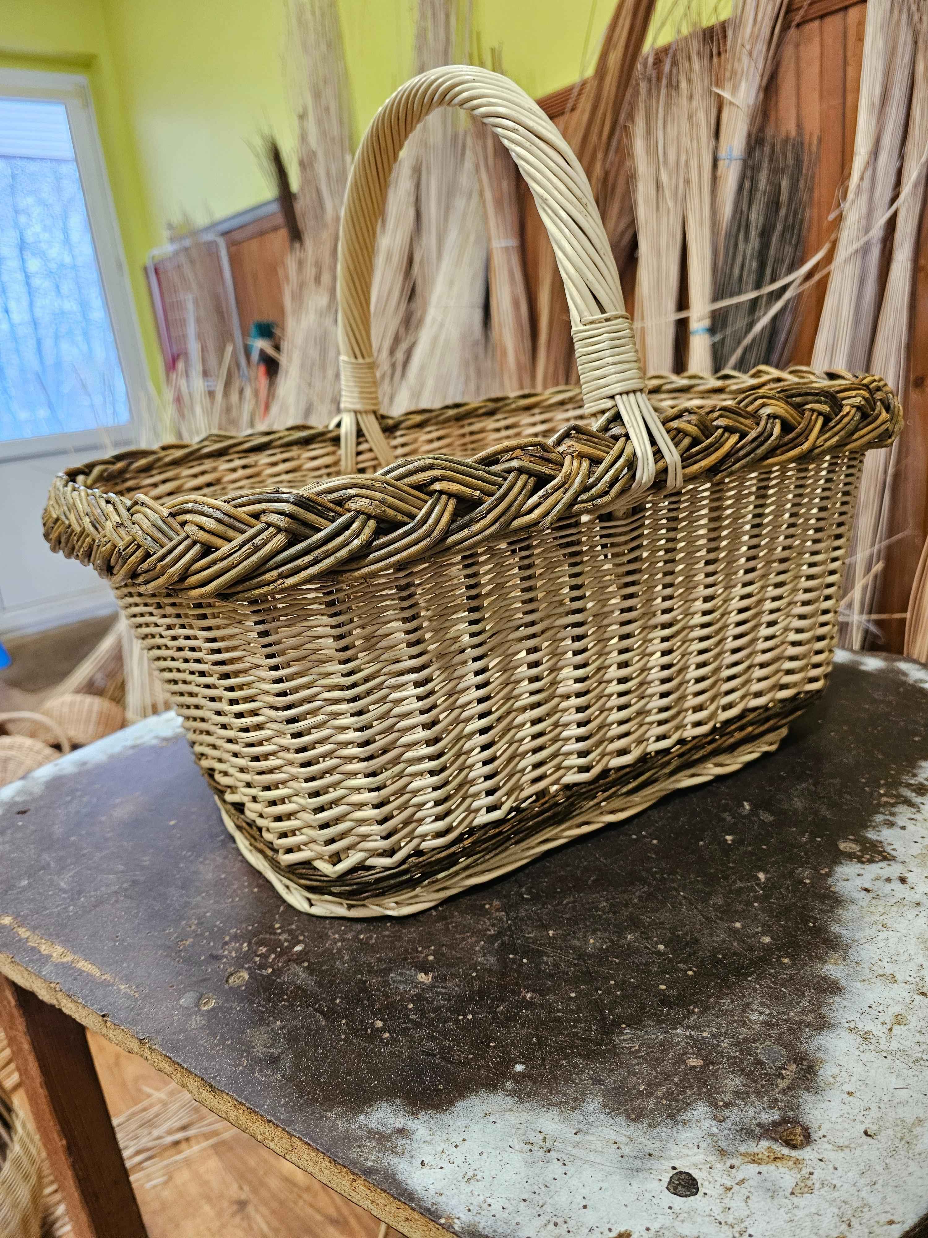 Wicker basket 022r