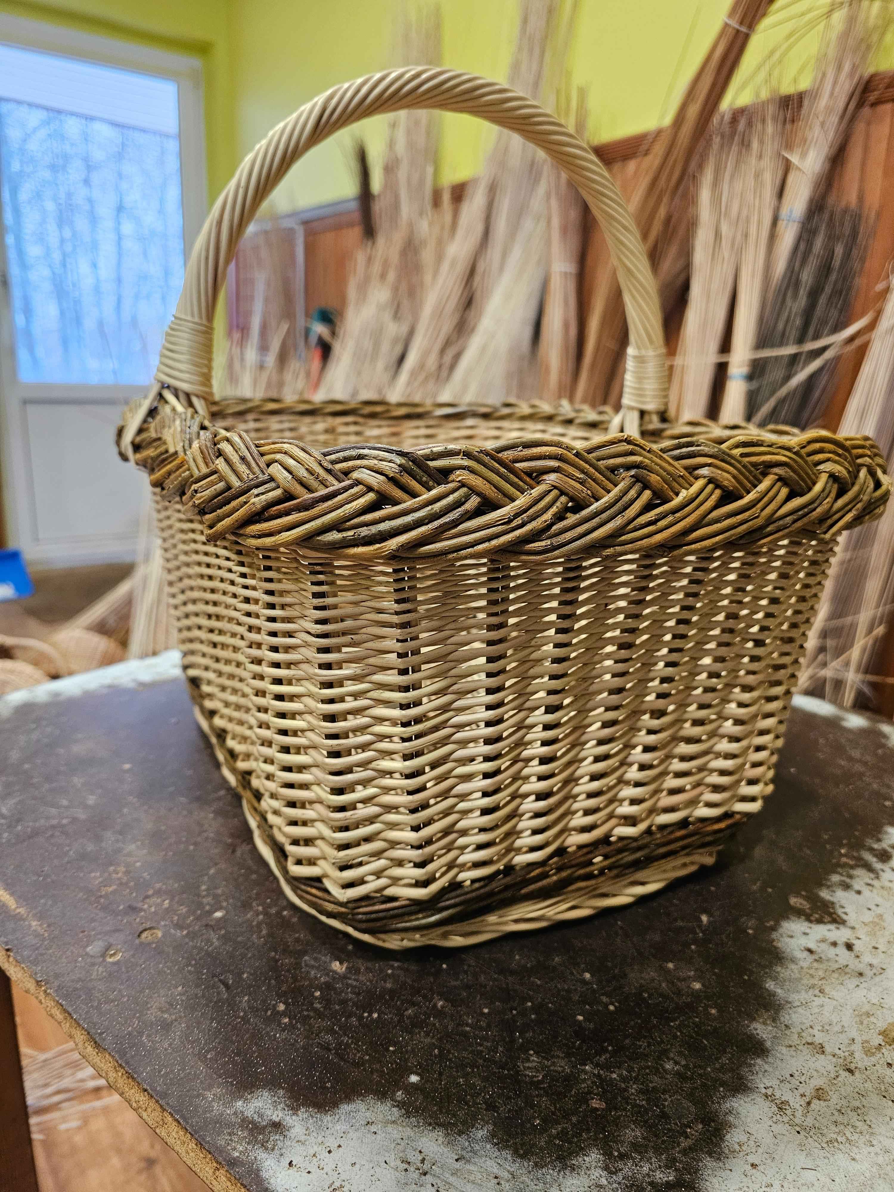 Wicker basket 022r