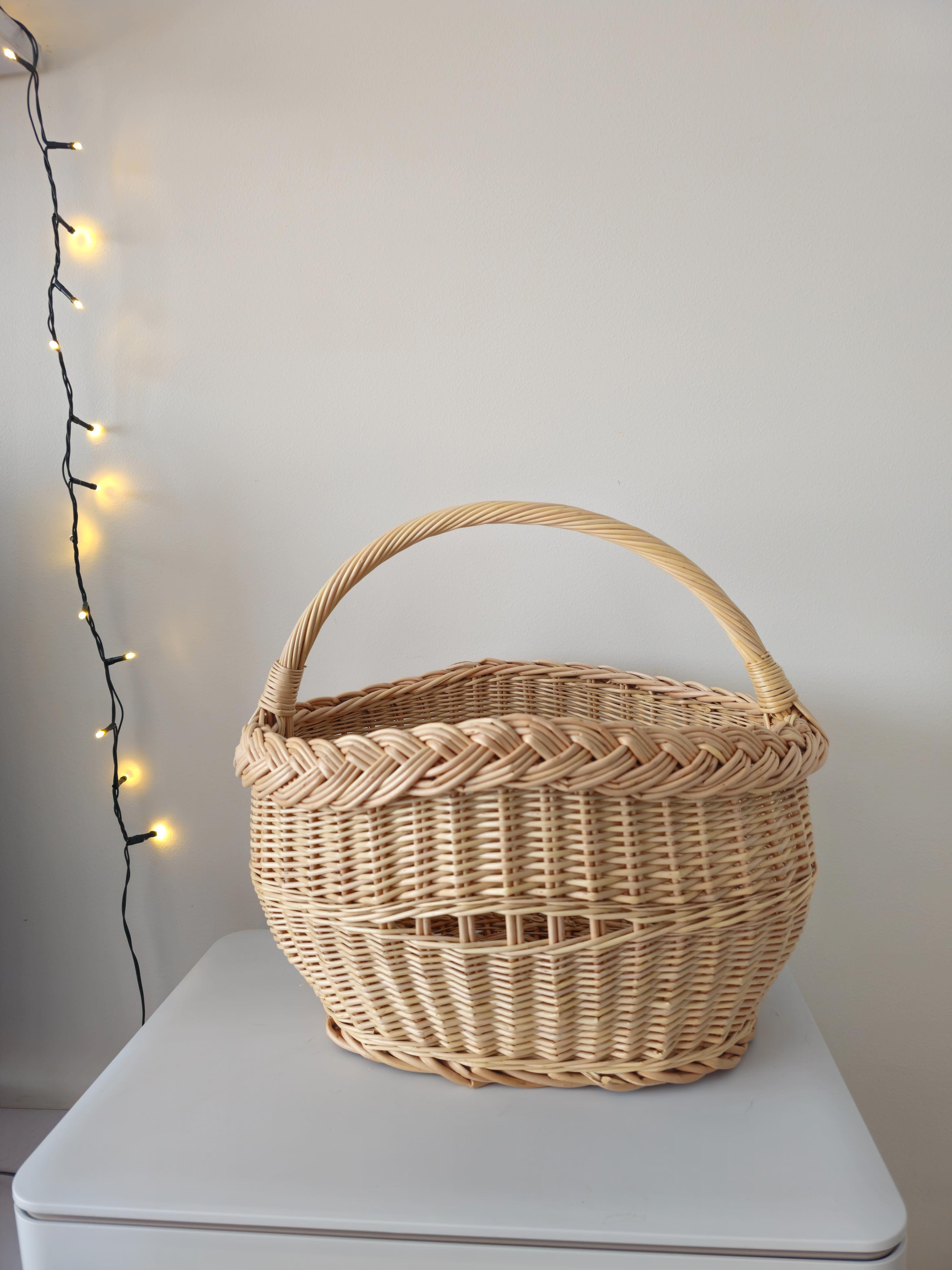Wicker basket 042r