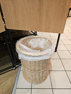 Wicker trash bin 045r