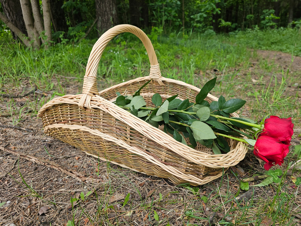 Large wicker basket 027b