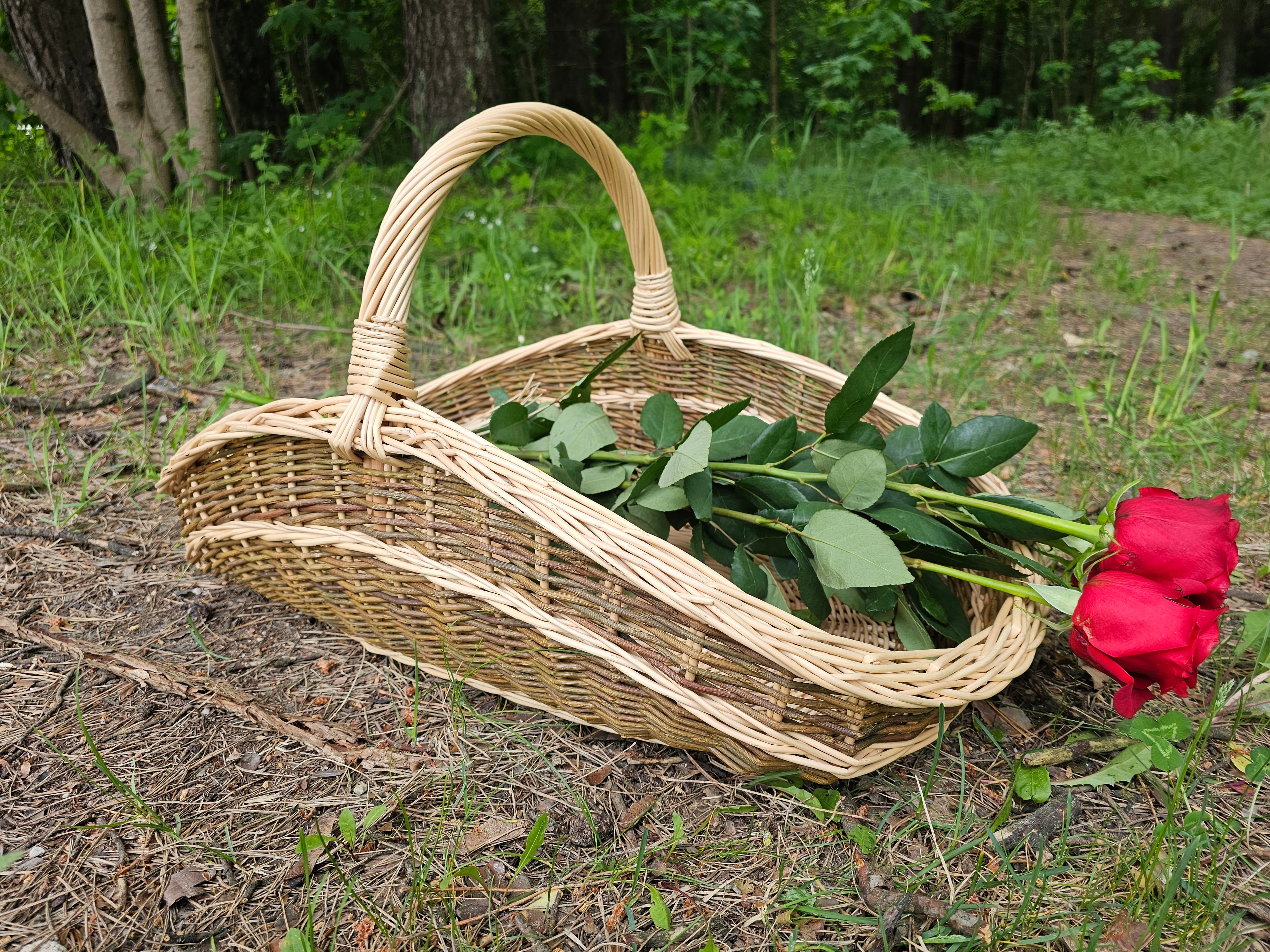 Large wicker basket 027b