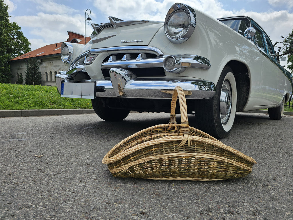Large wicker basket 027b-1