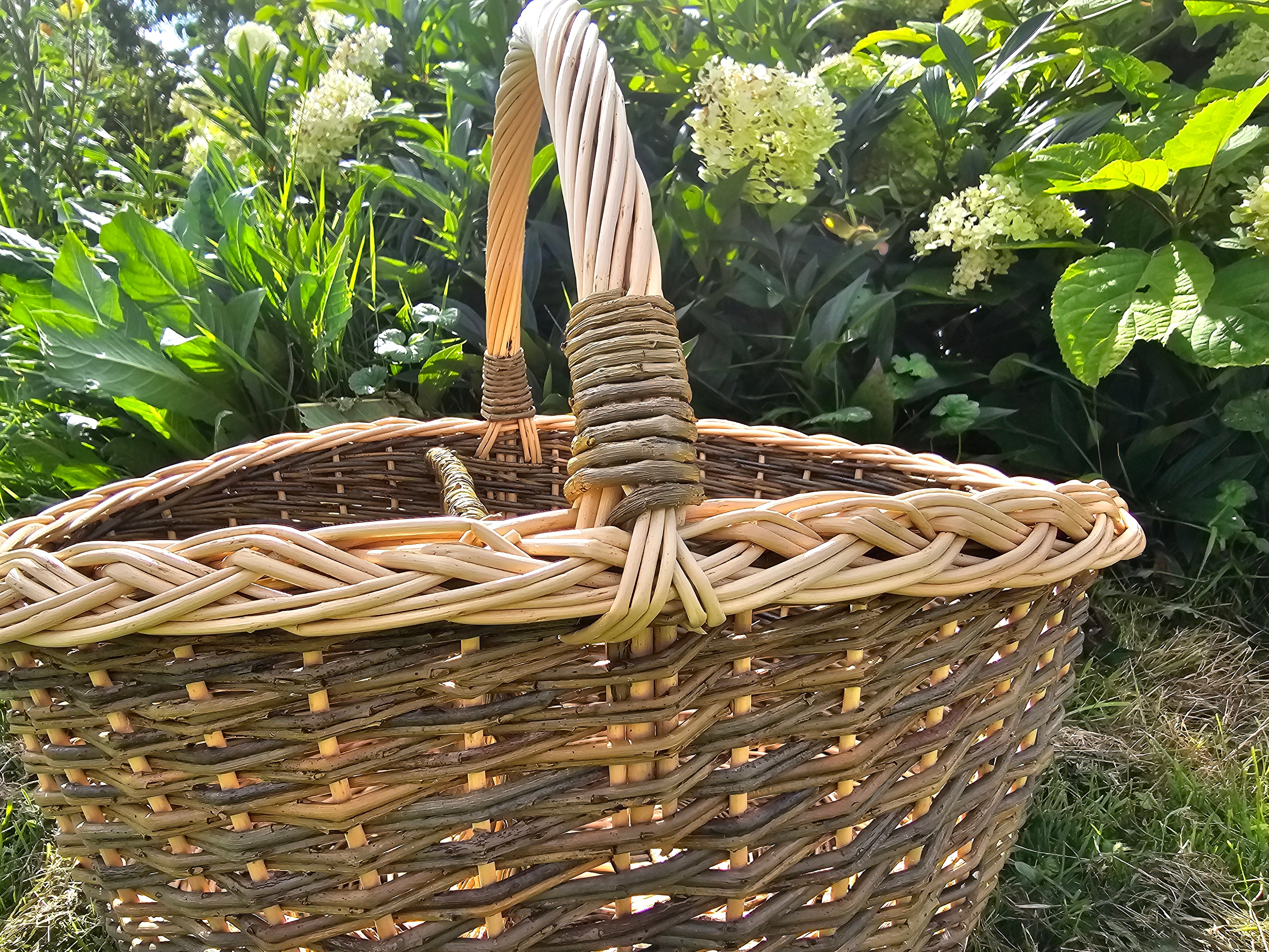 Wicker Picnic Basket with Divider