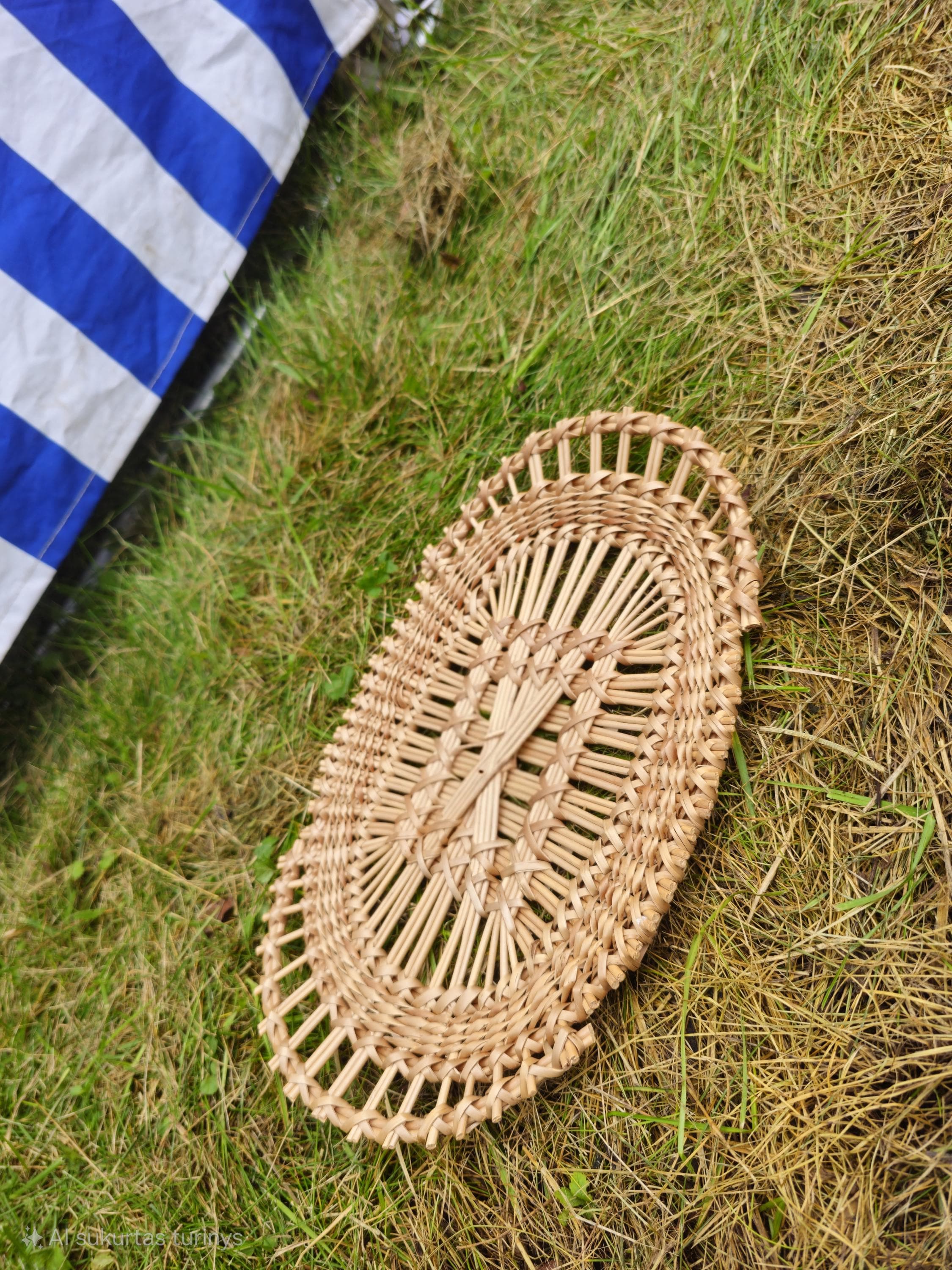 Oval Wicker Tray