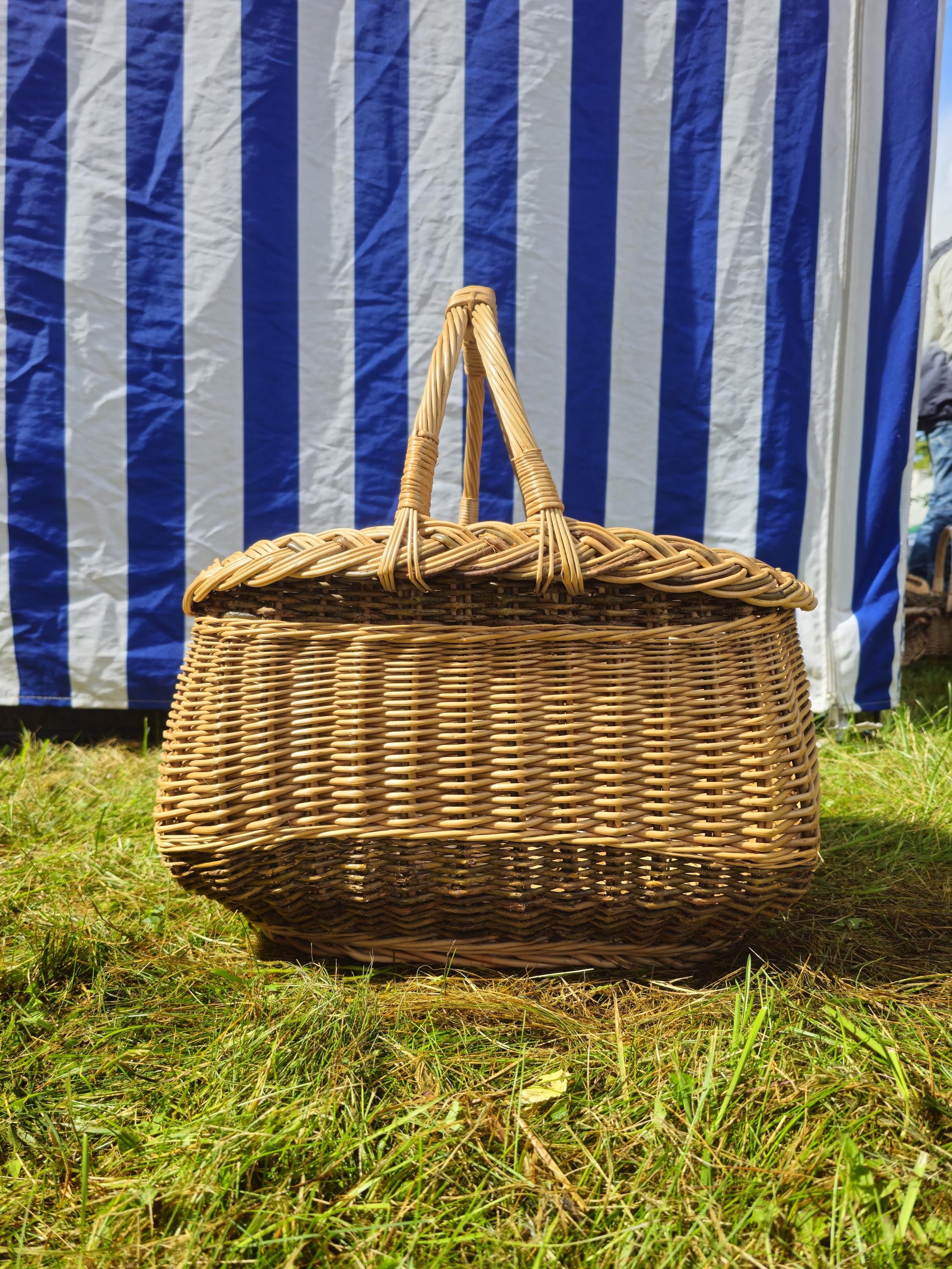 Wicker Mushroom Basket with Thick Braided Edge
