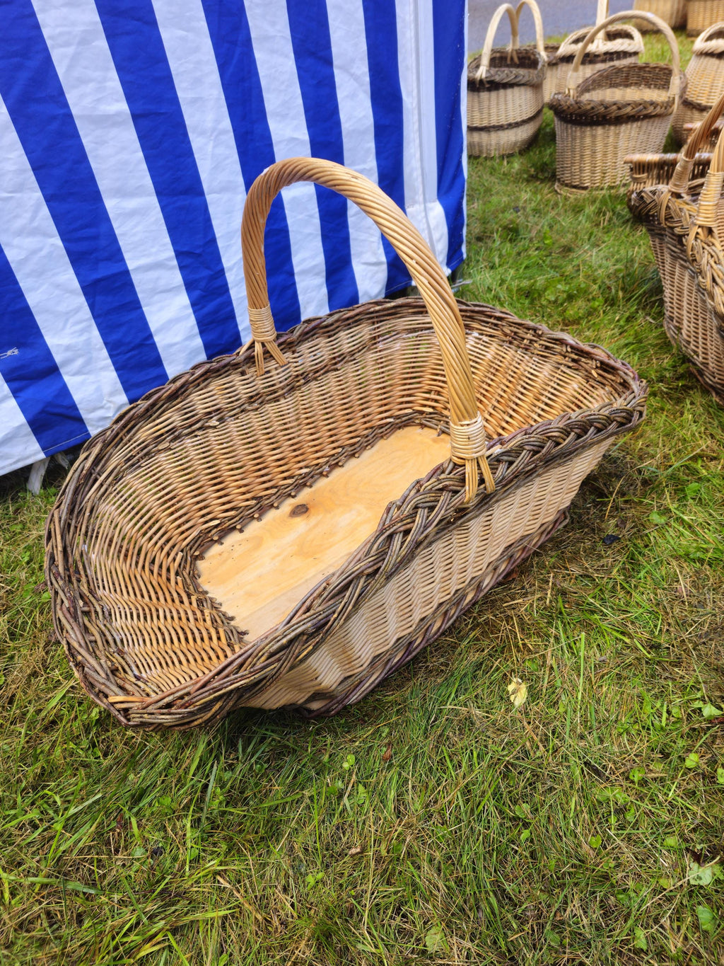 Wicker Gathering Basket with Wooden Base