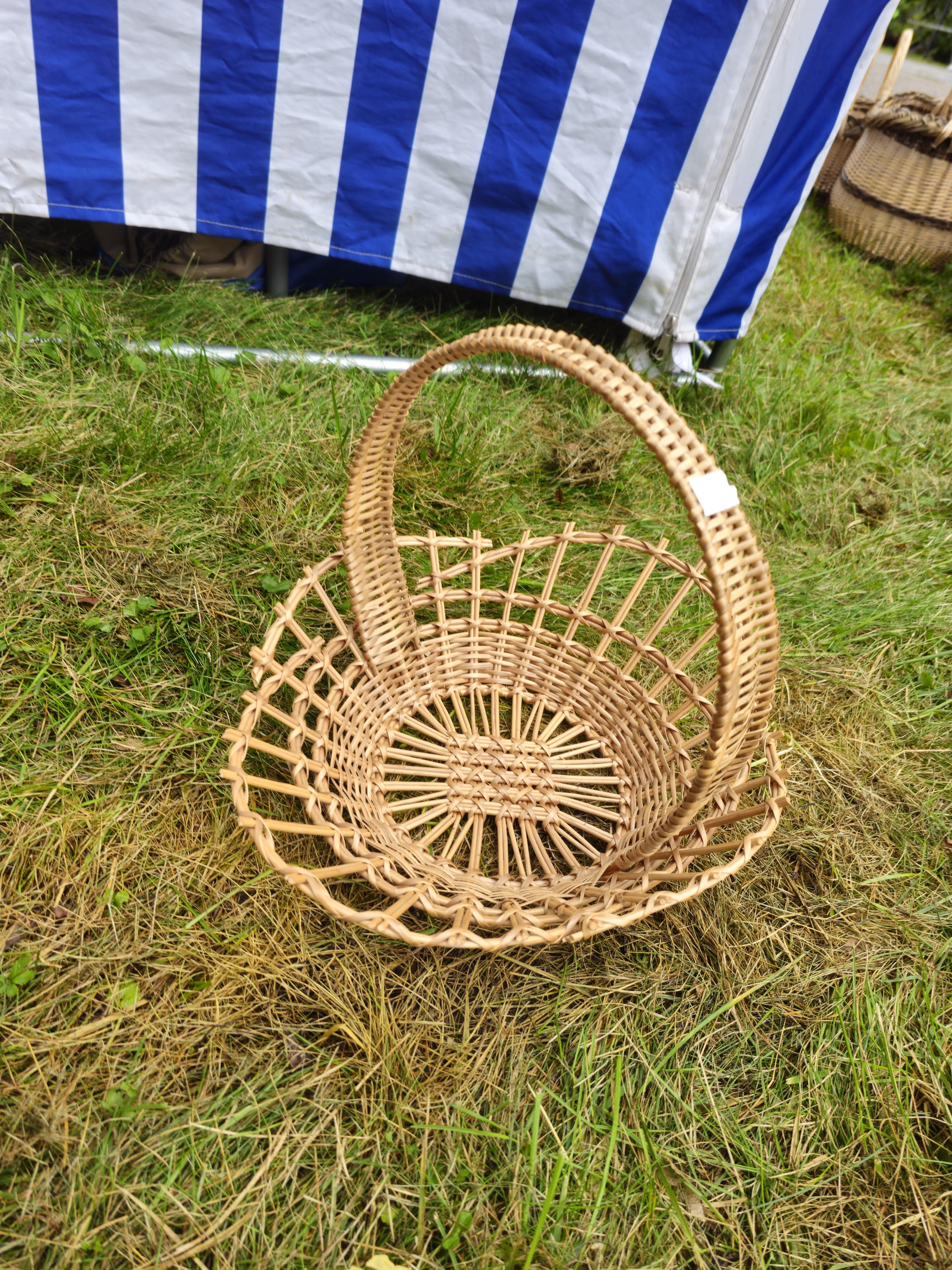 Shallow Wicker Display Basket with Arched Handle