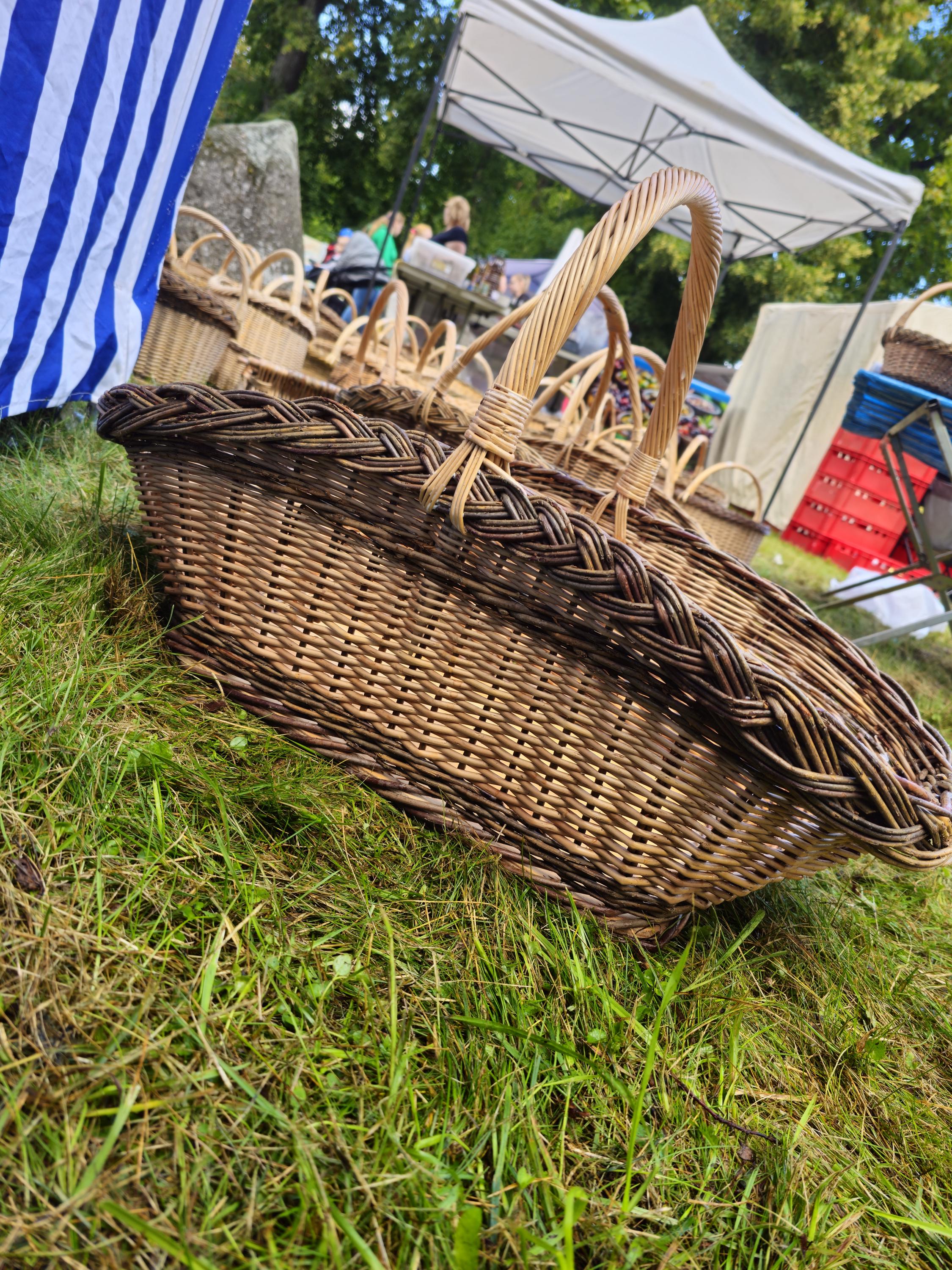 Wicker Gathering Basket with Wooden Base