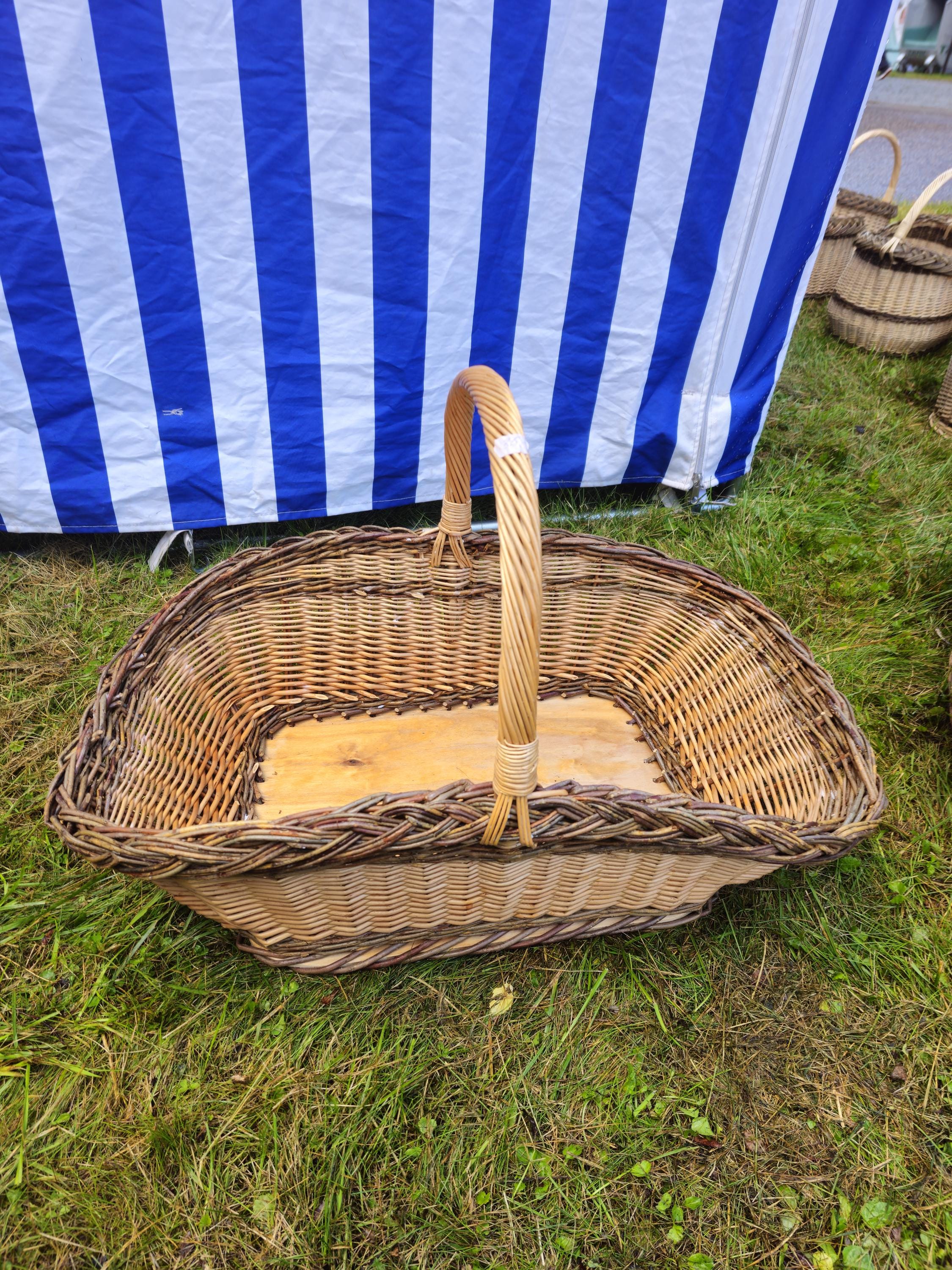 Wicker Gathering Basket with Wooden Base