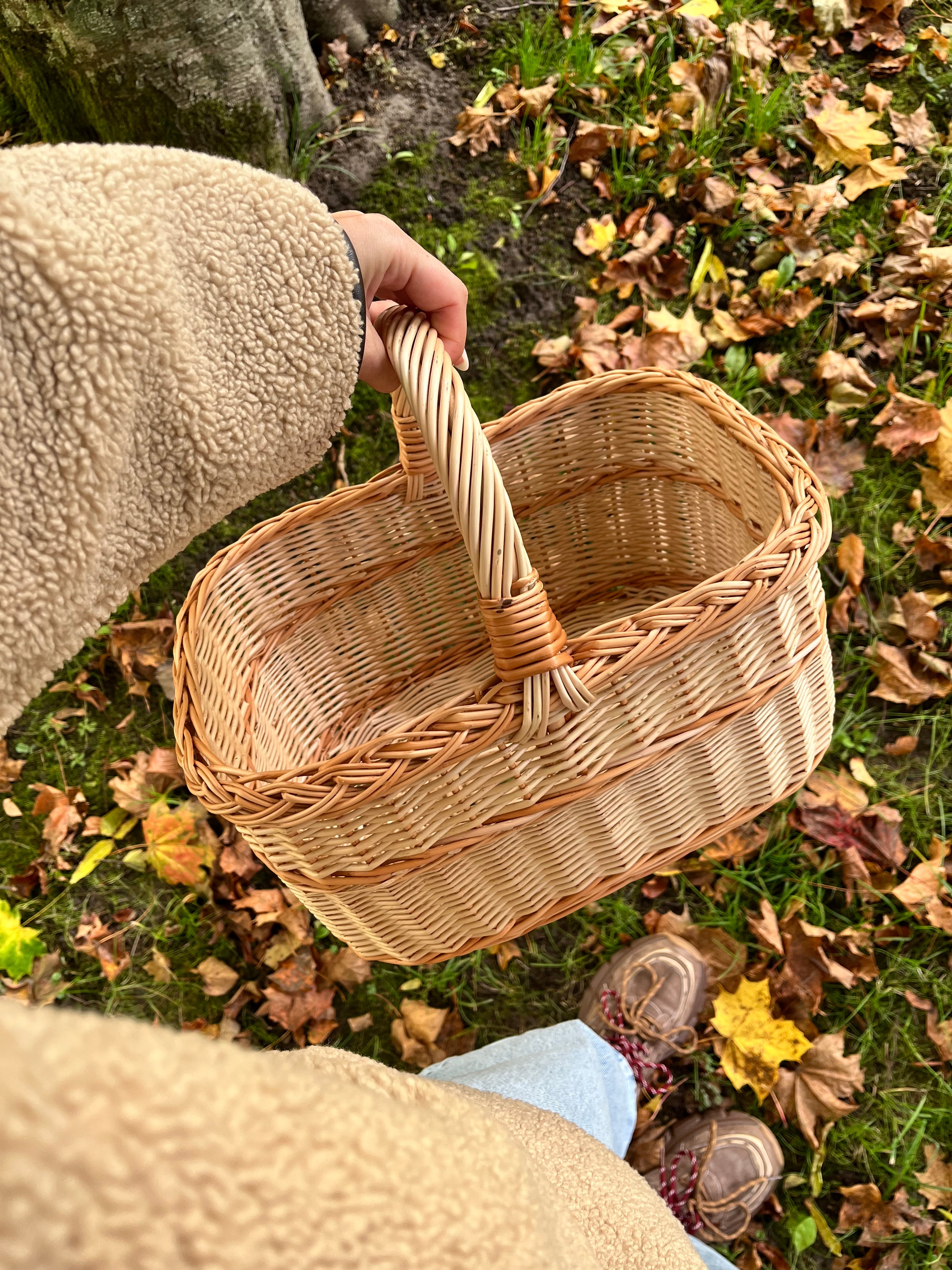 Handmade Willow Basket with Handle