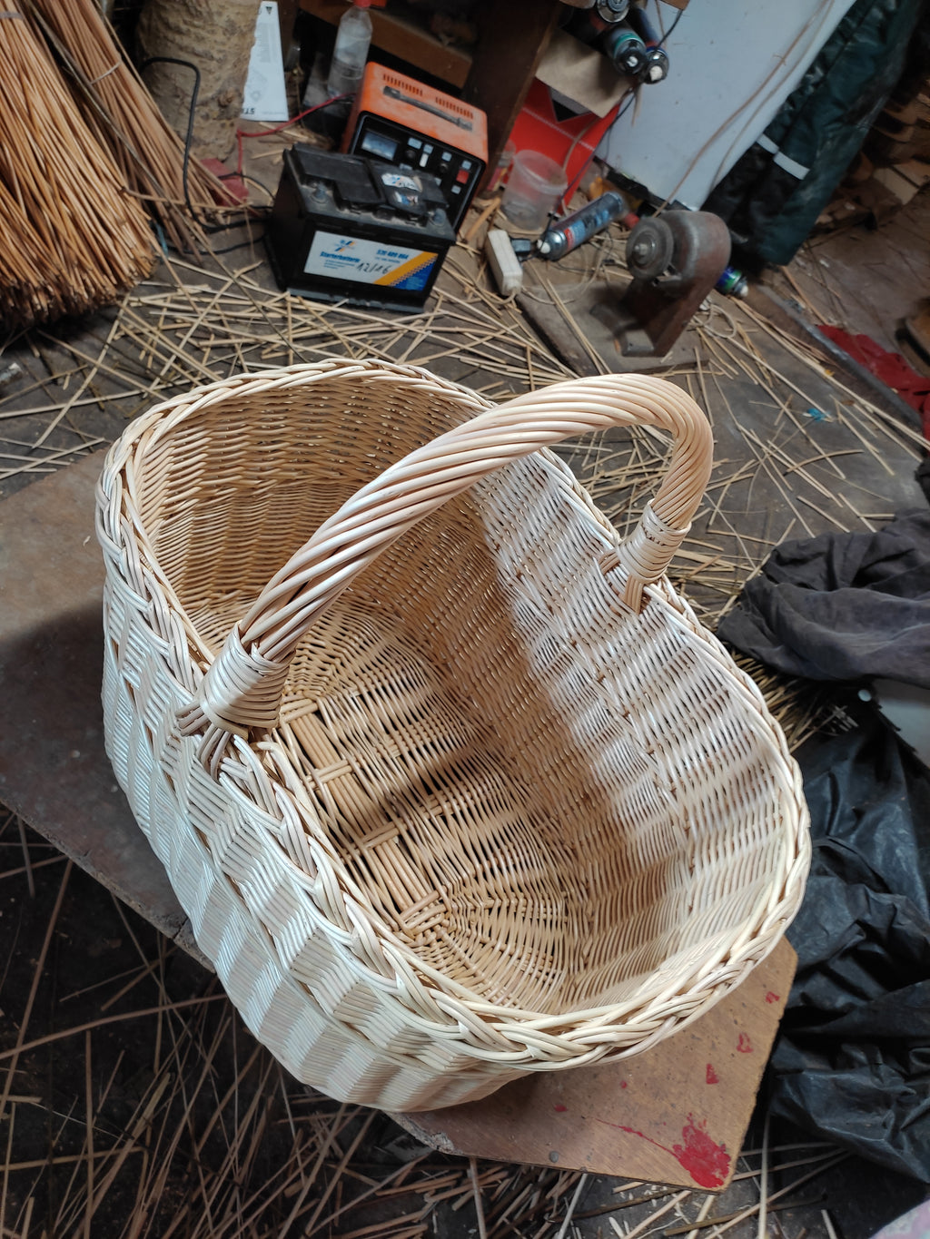 Handmade Willow Basket with Handle