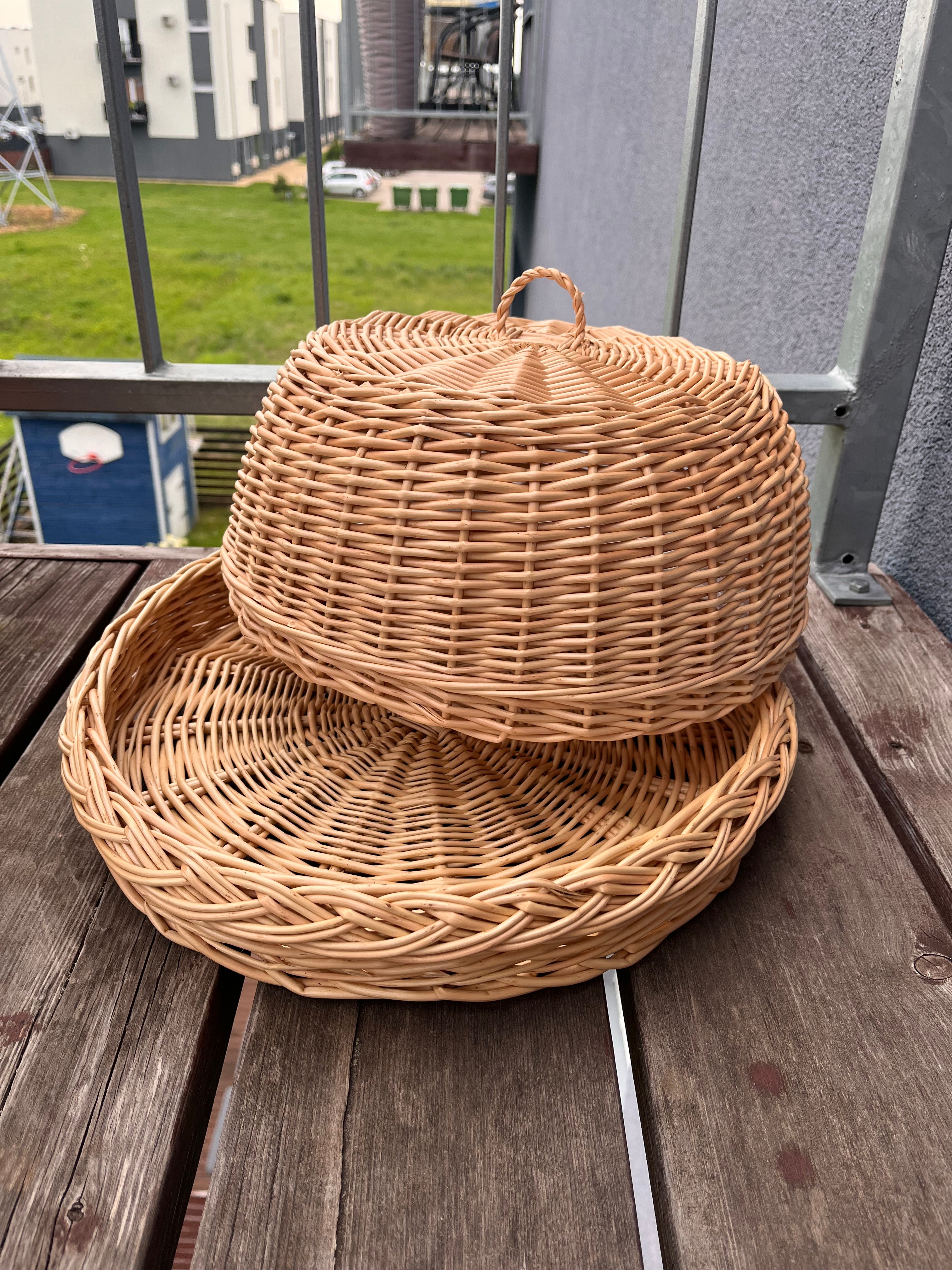 Wicker food cover 017b