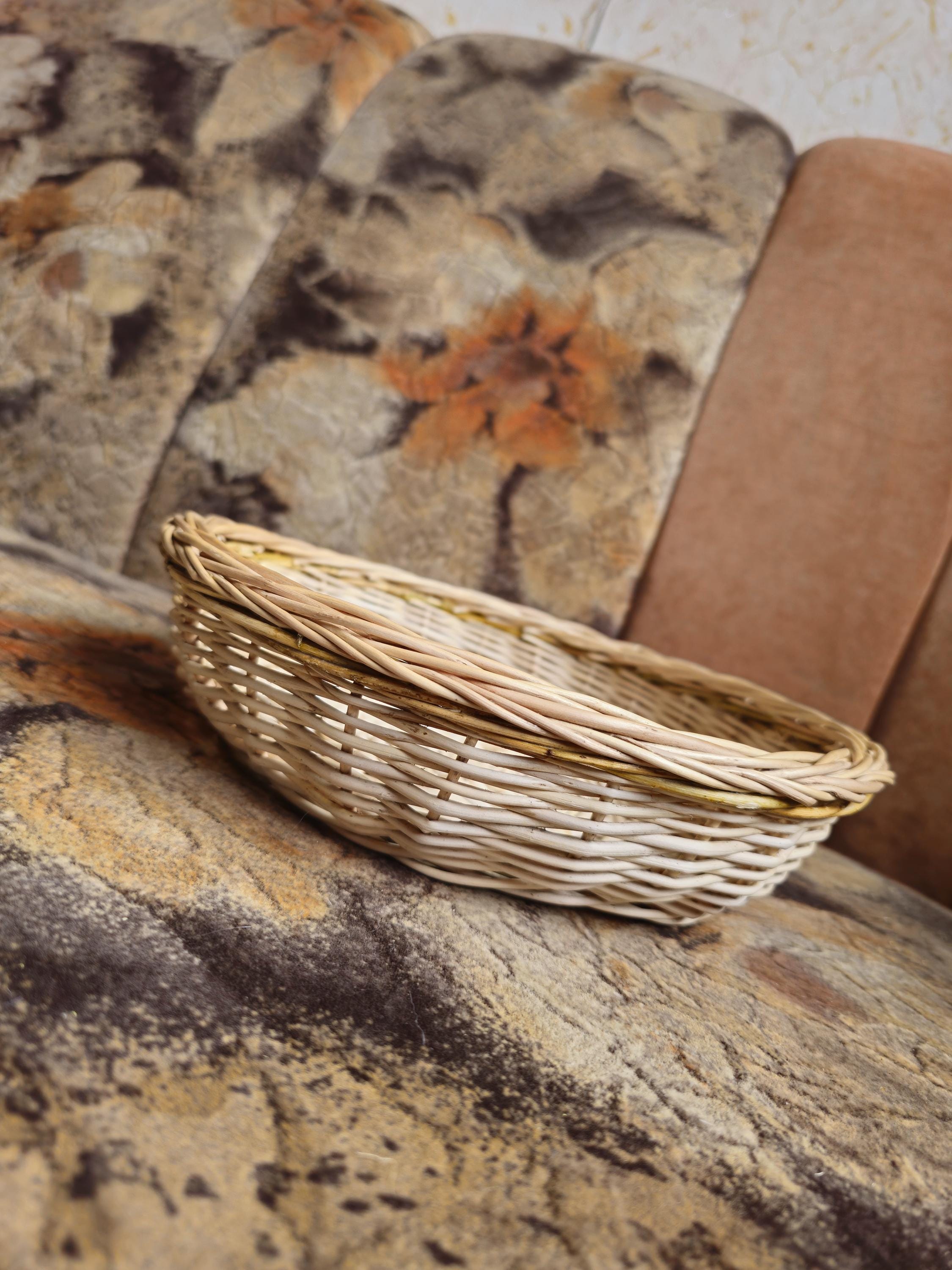 Rustic Bread Wicker Plate