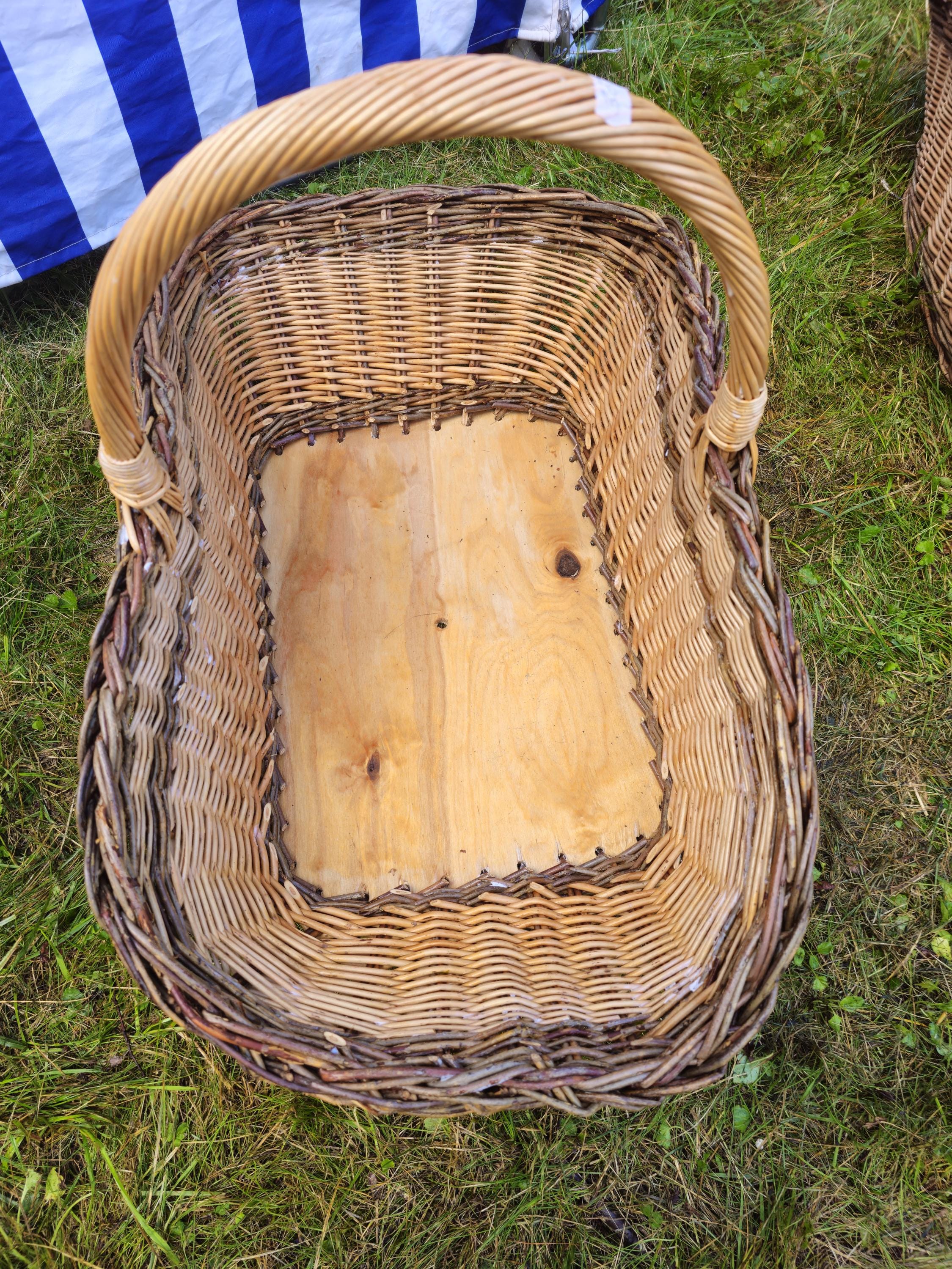 Wicker Gathering Basket with Wooden Base