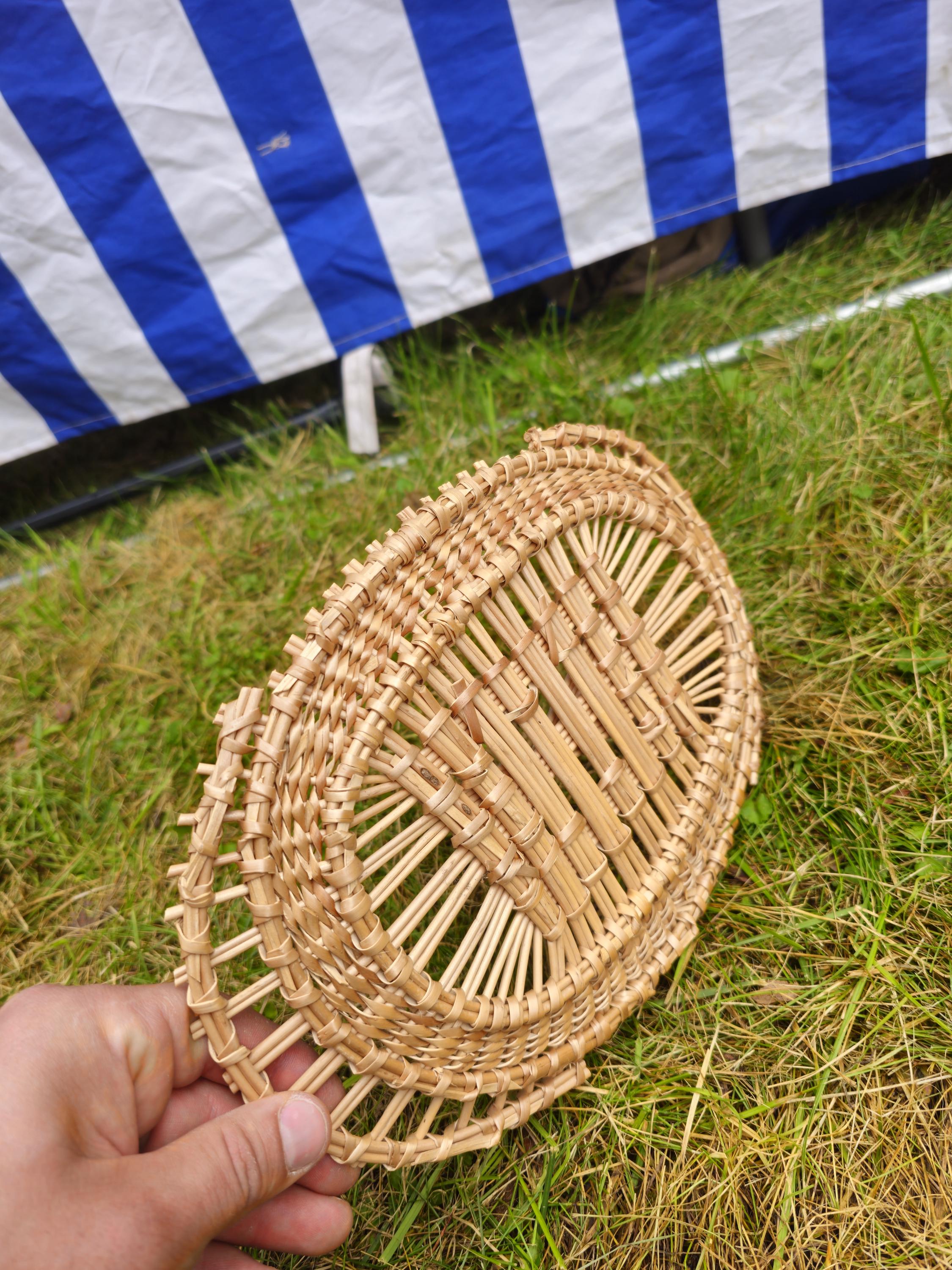 Oval Wicker Tray