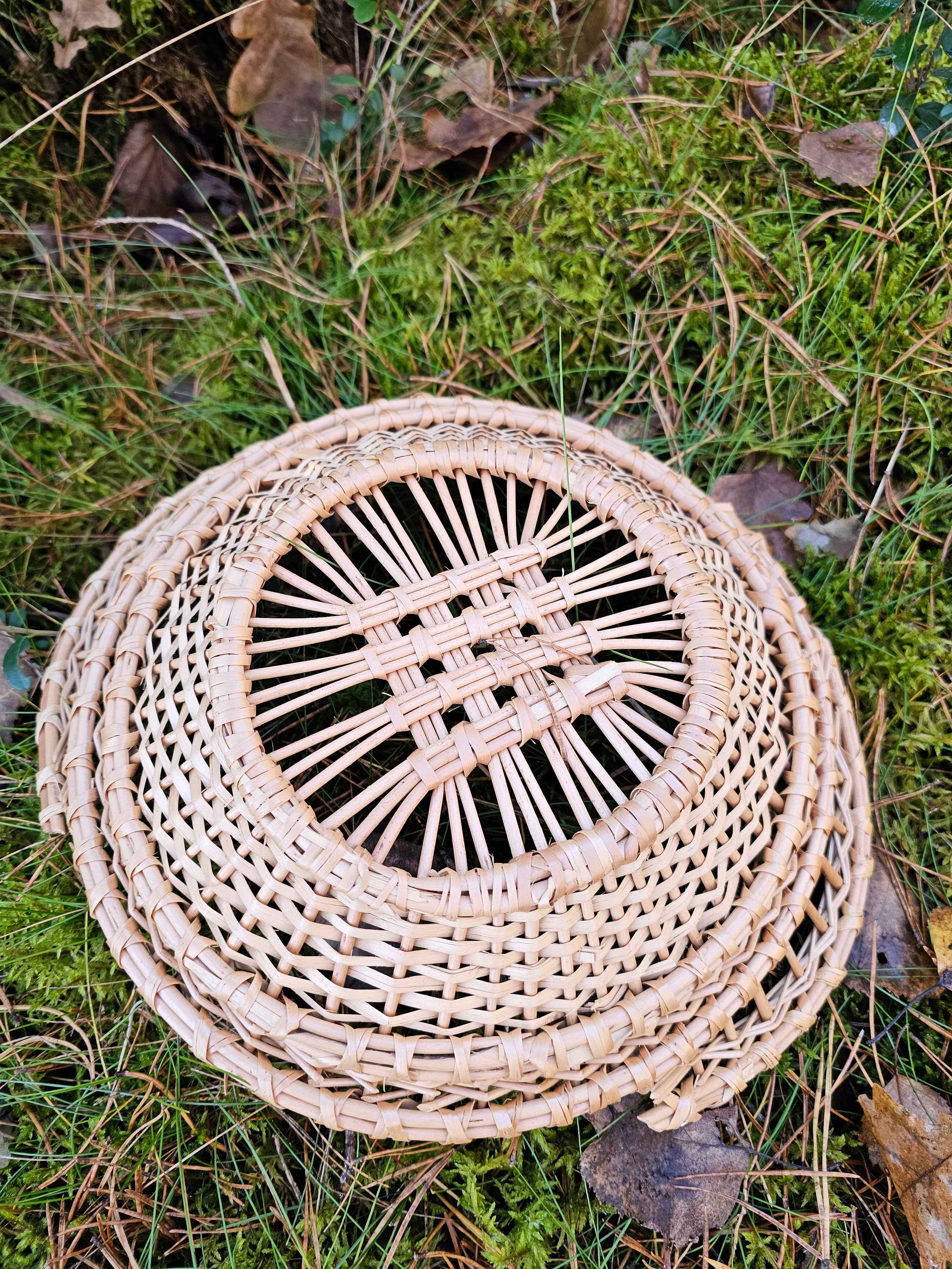 Lace-Weave Willow Tray — wicker tray, view 4