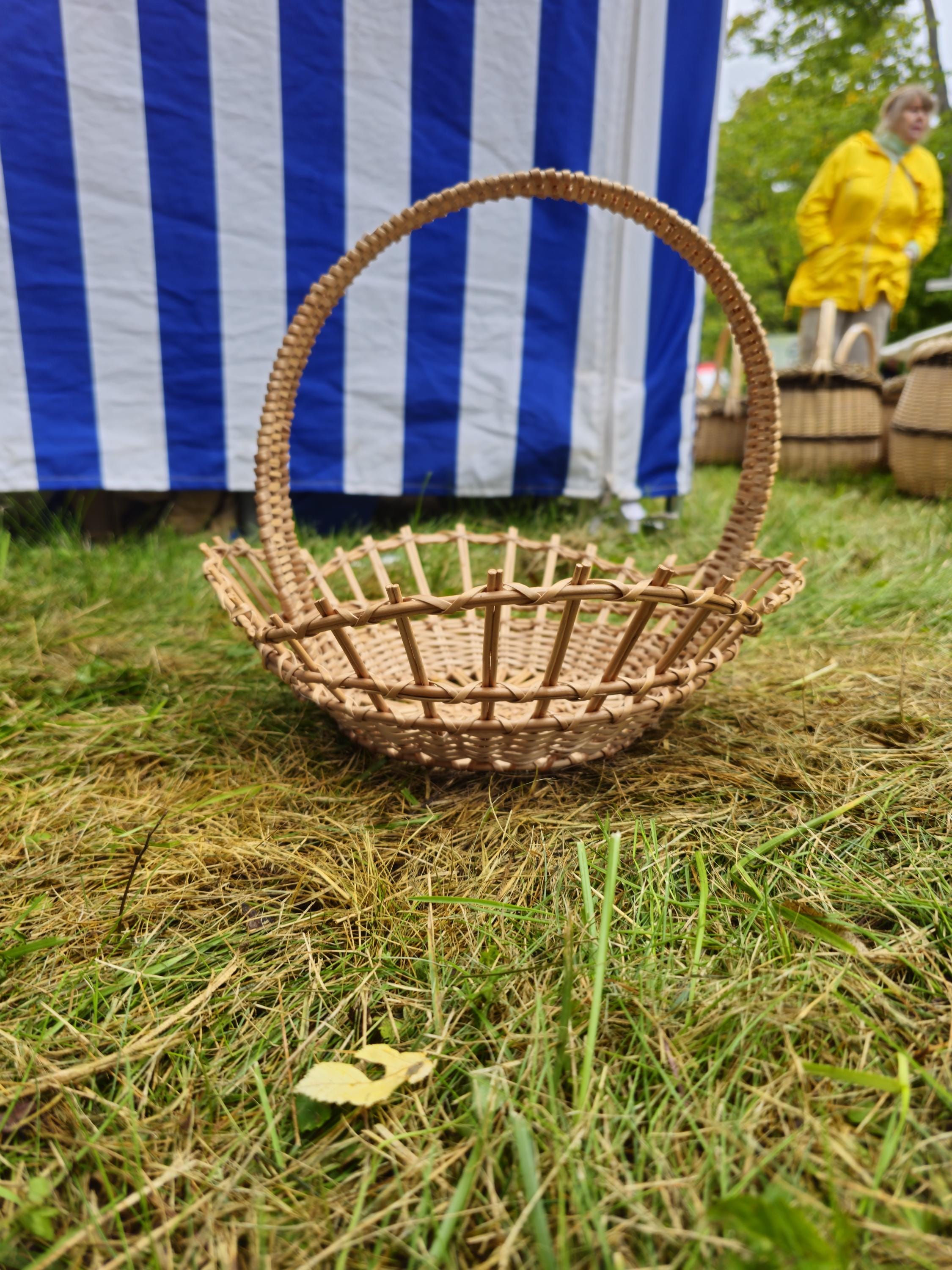 Shallow Wicker Display Basket with Arched Handle