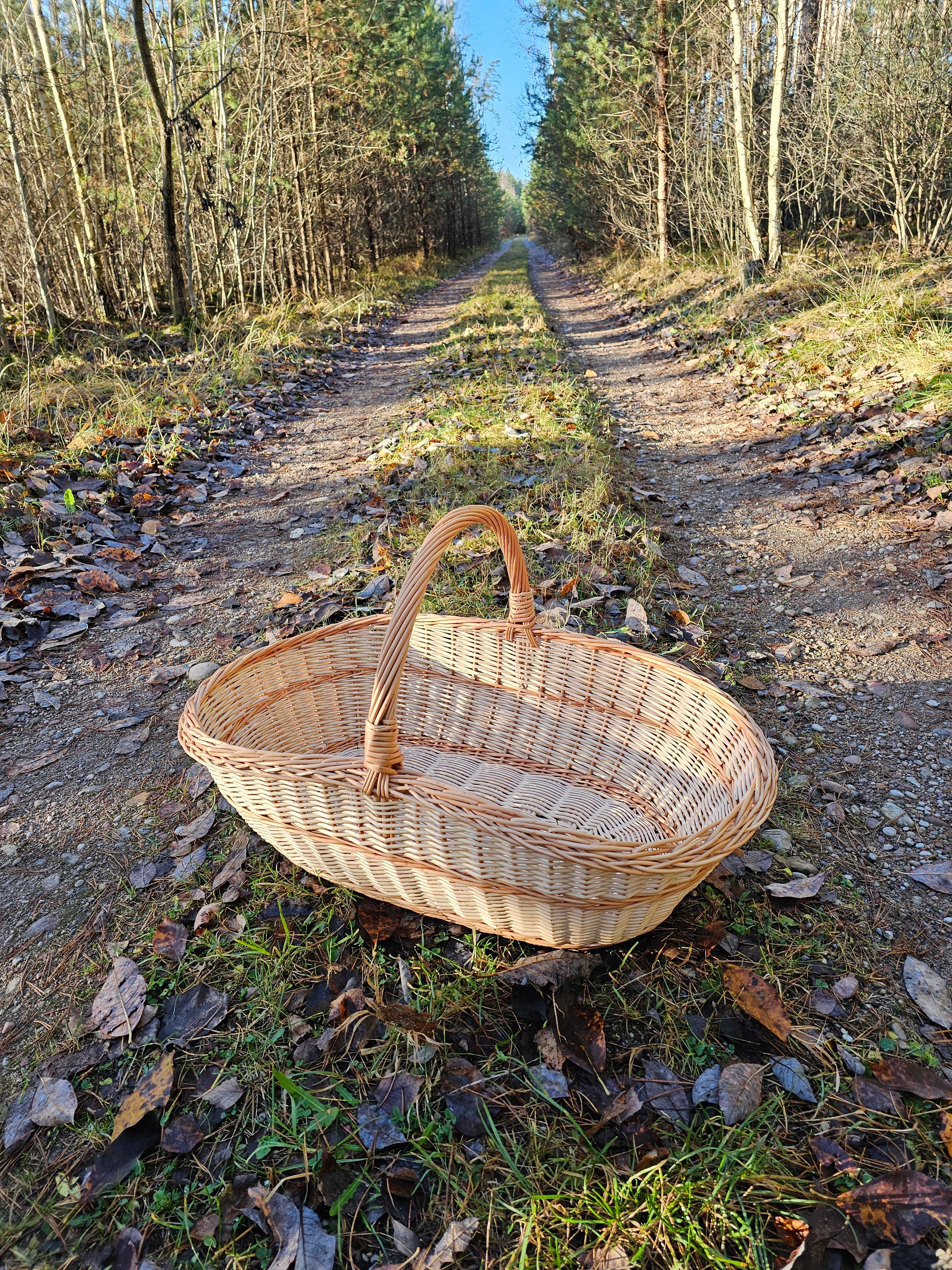 Extra large wicker basket 0004 - NaturelyWoven