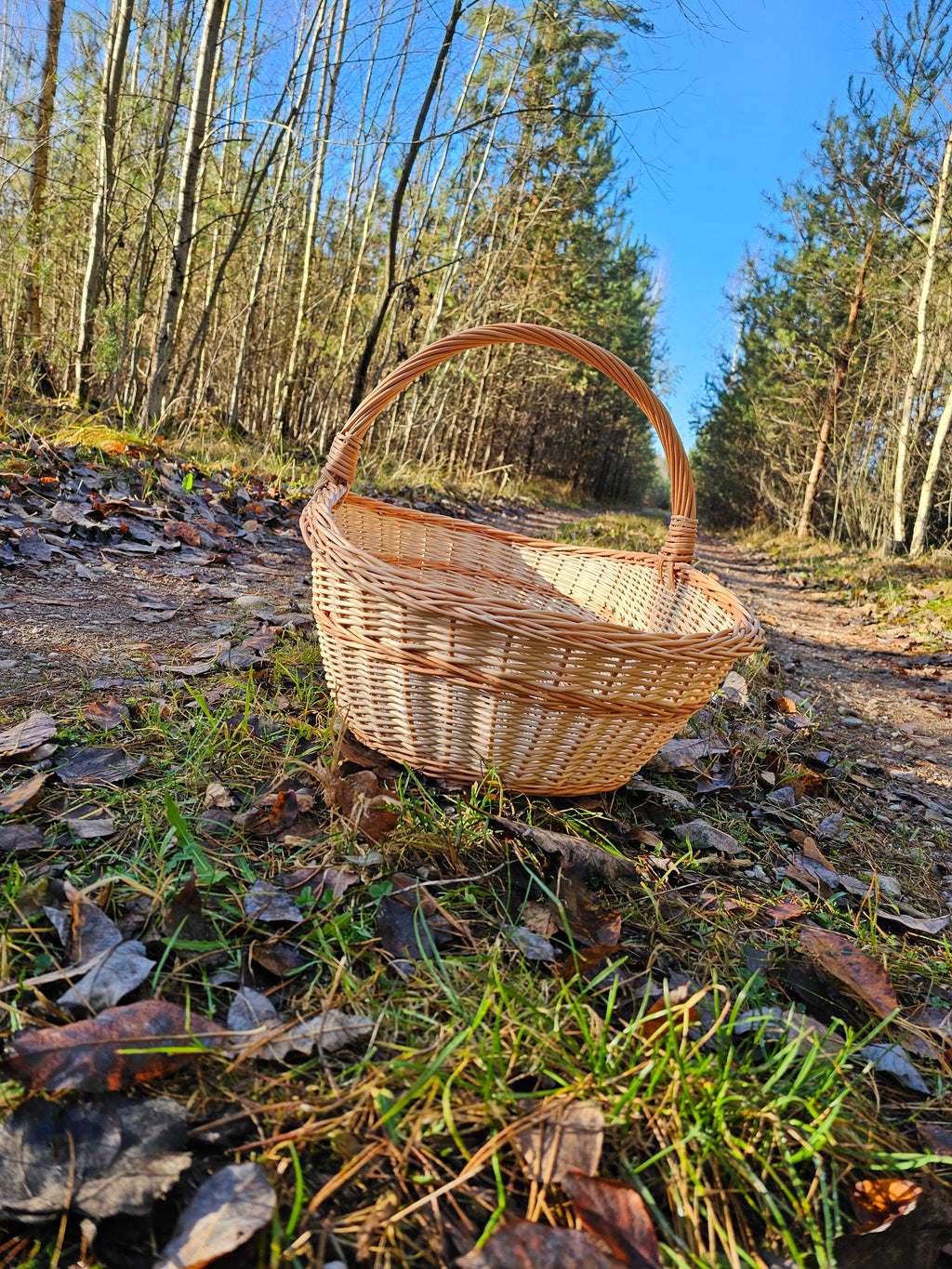 Extra large wicker basket 0004 - NaturelyWoven