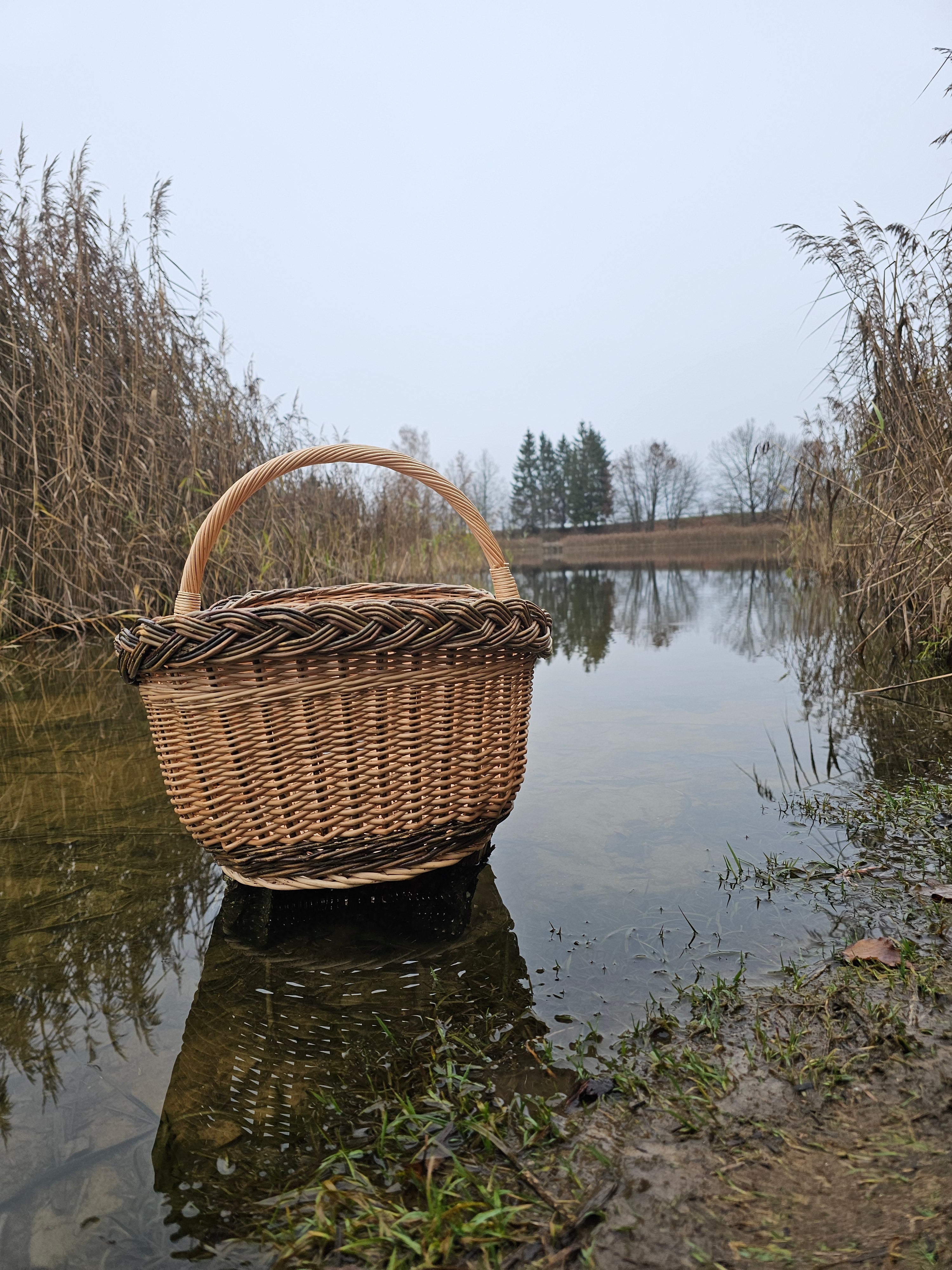 Extra Large Wicker Basket – Handwoven Willow Storage Basket with Handle - NaturelyWoven