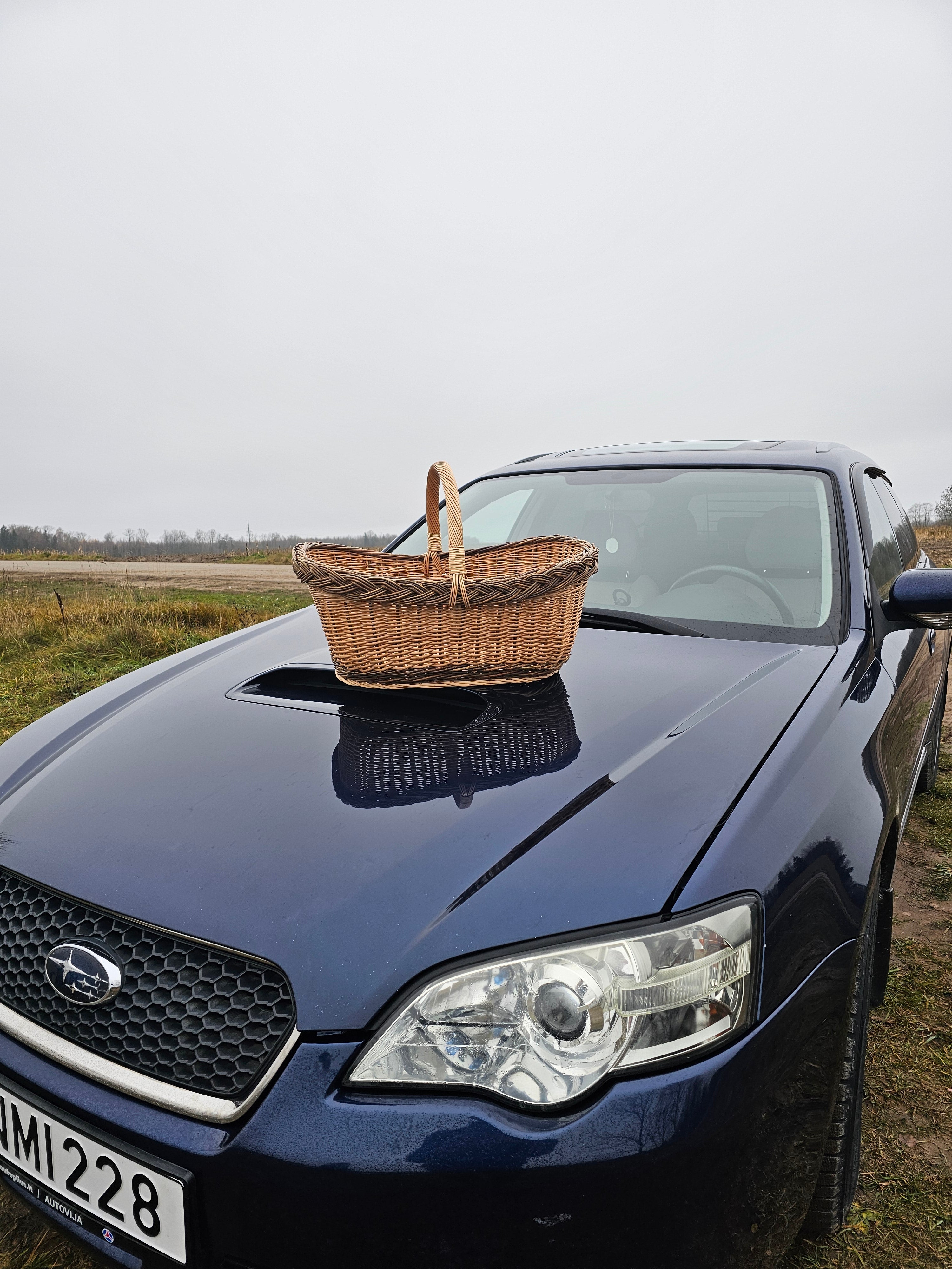 Extra Large Wicker Basket – Handwoven Willow Storage Basket with Handle - NaturelyWoven