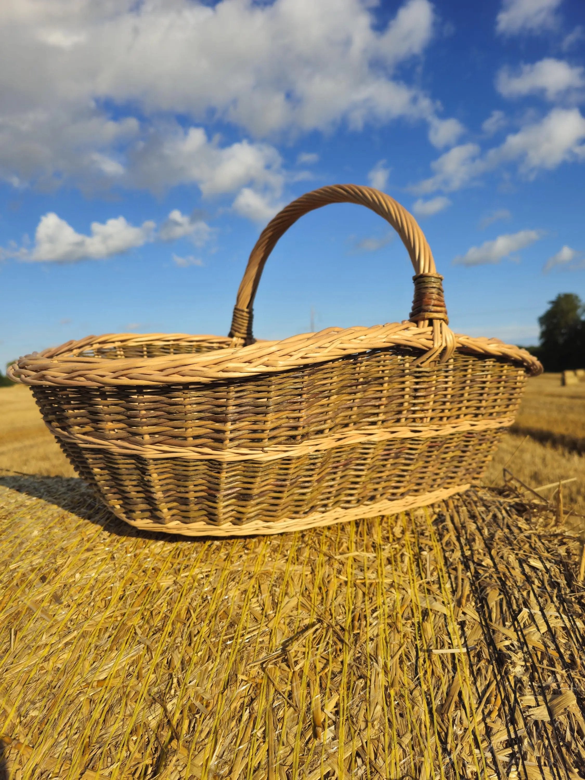 Extra large wicker basket 0004 - NaturelyWoven