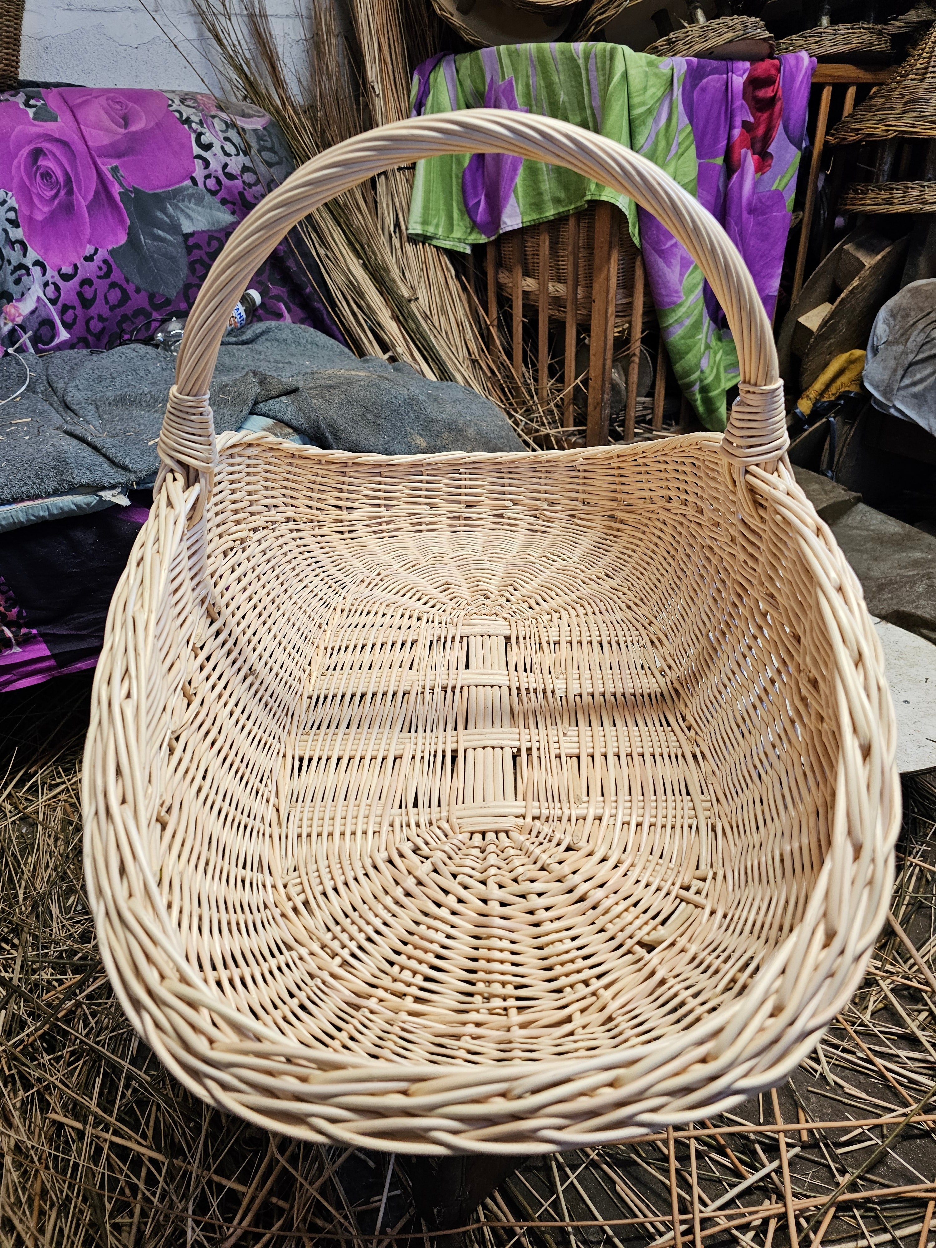 Extra-Large Willow Trug 0027 - NaturelyWoven