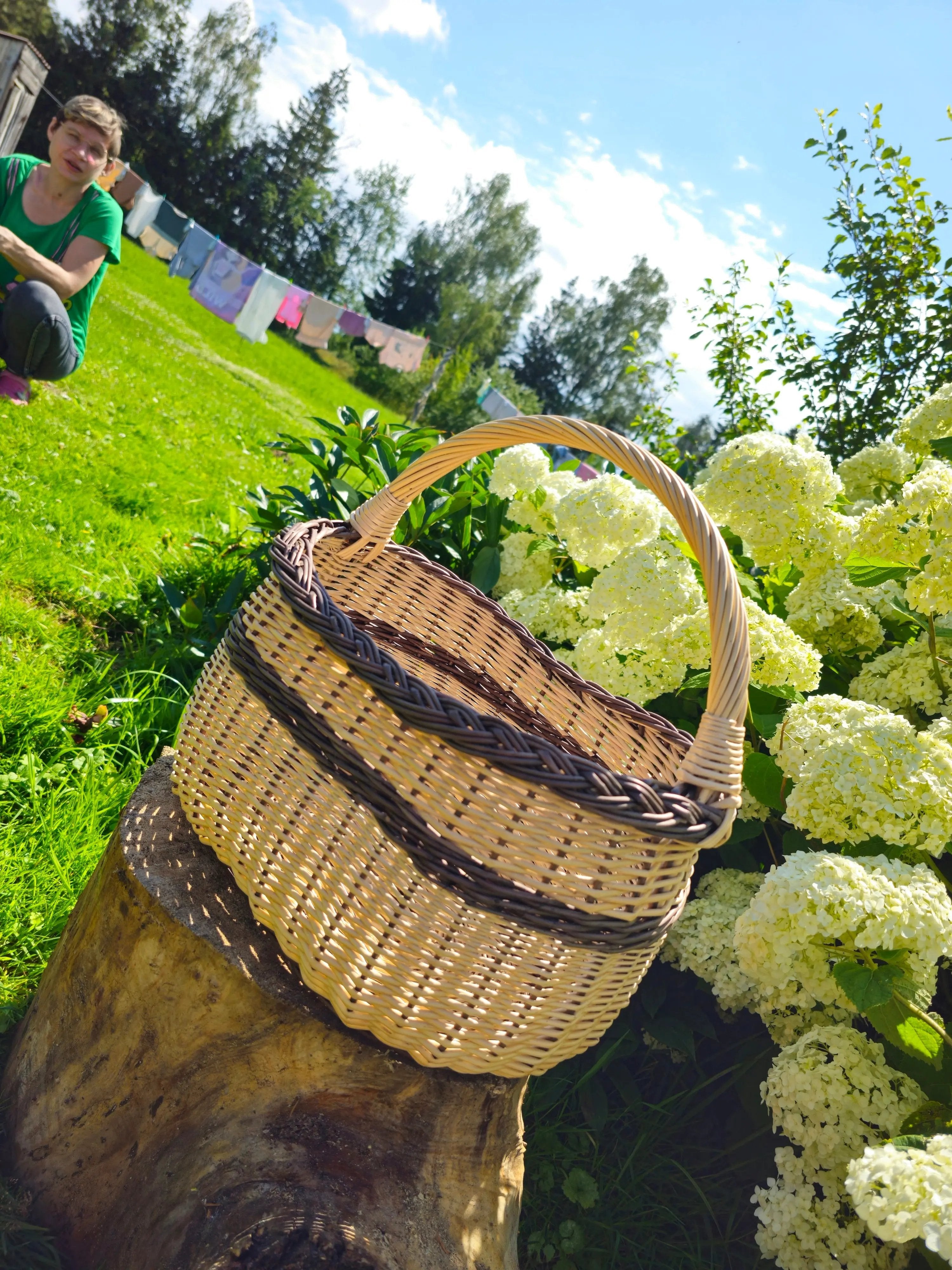 Rustic Natural Willow Foraging Basket - Handmade Wicker - NaturelyWoven