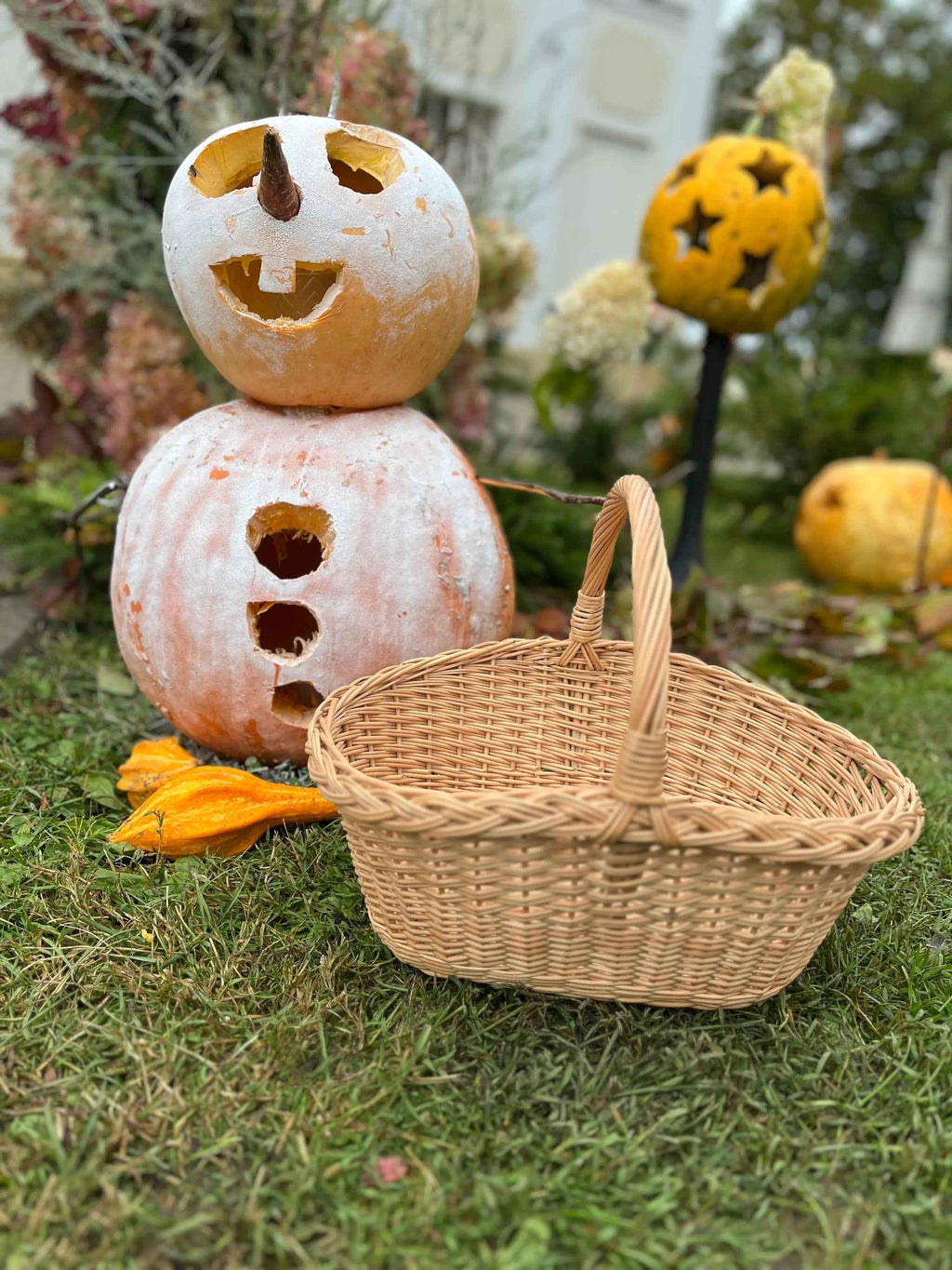 Wicker basket 020b - NaturelyWoven wicker - handmade