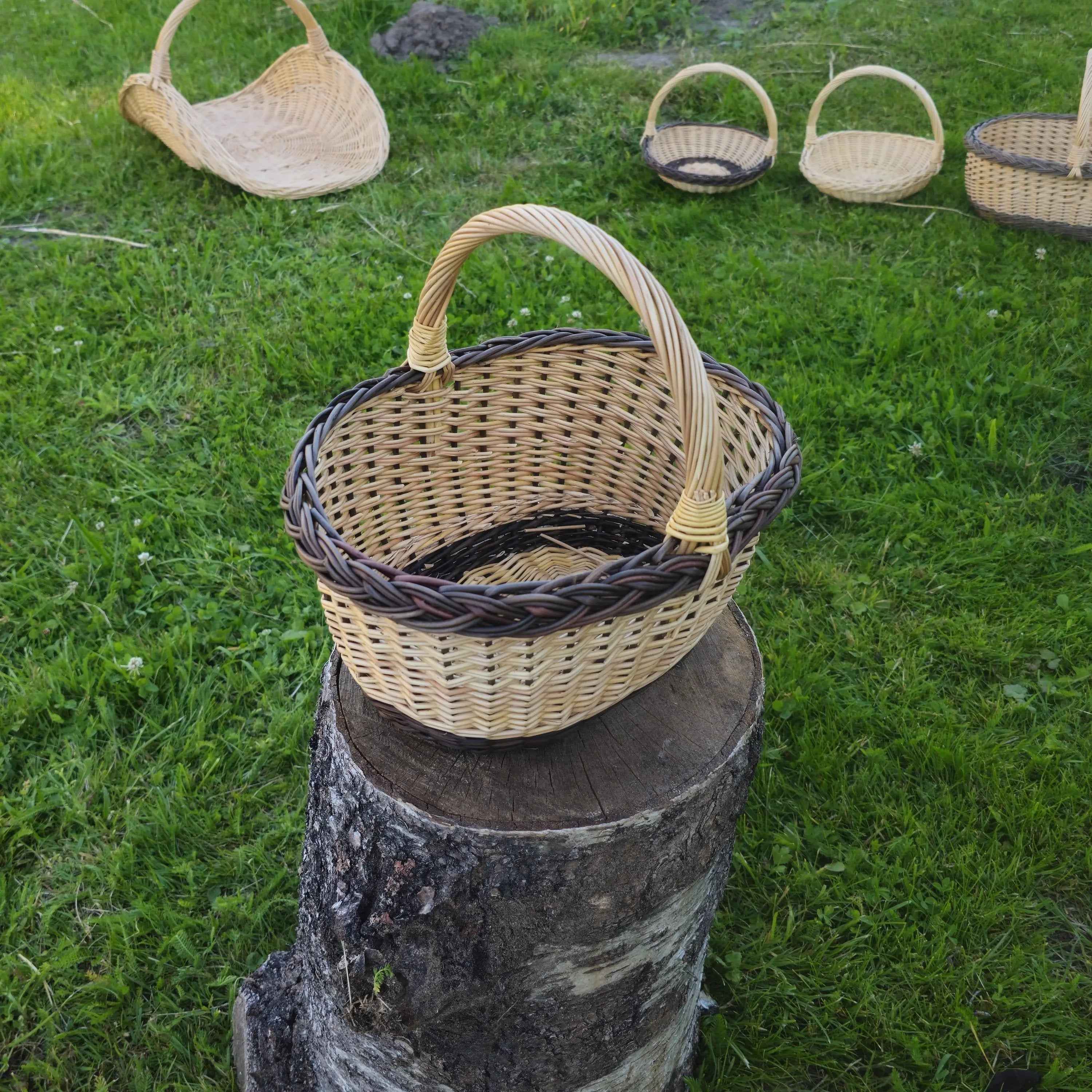 Wicker basket 033b - NaturelyWoven wicker - handmade
