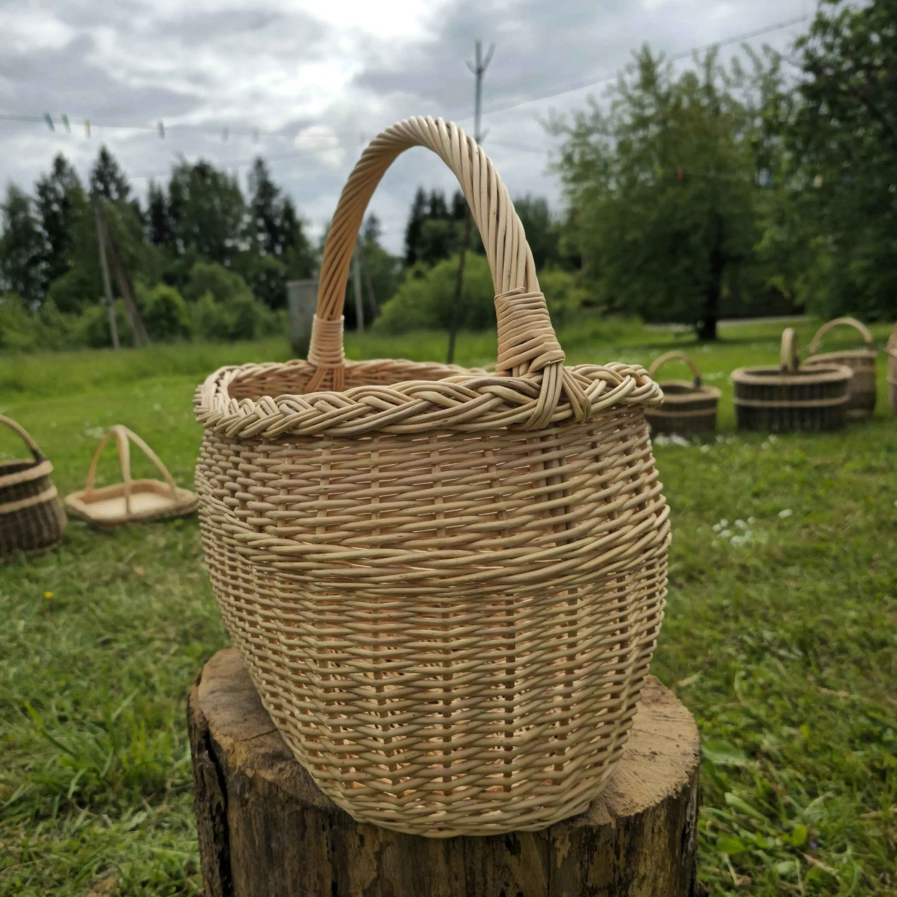 Wicker basket 028b - NaturelyWoven wicker - handmade