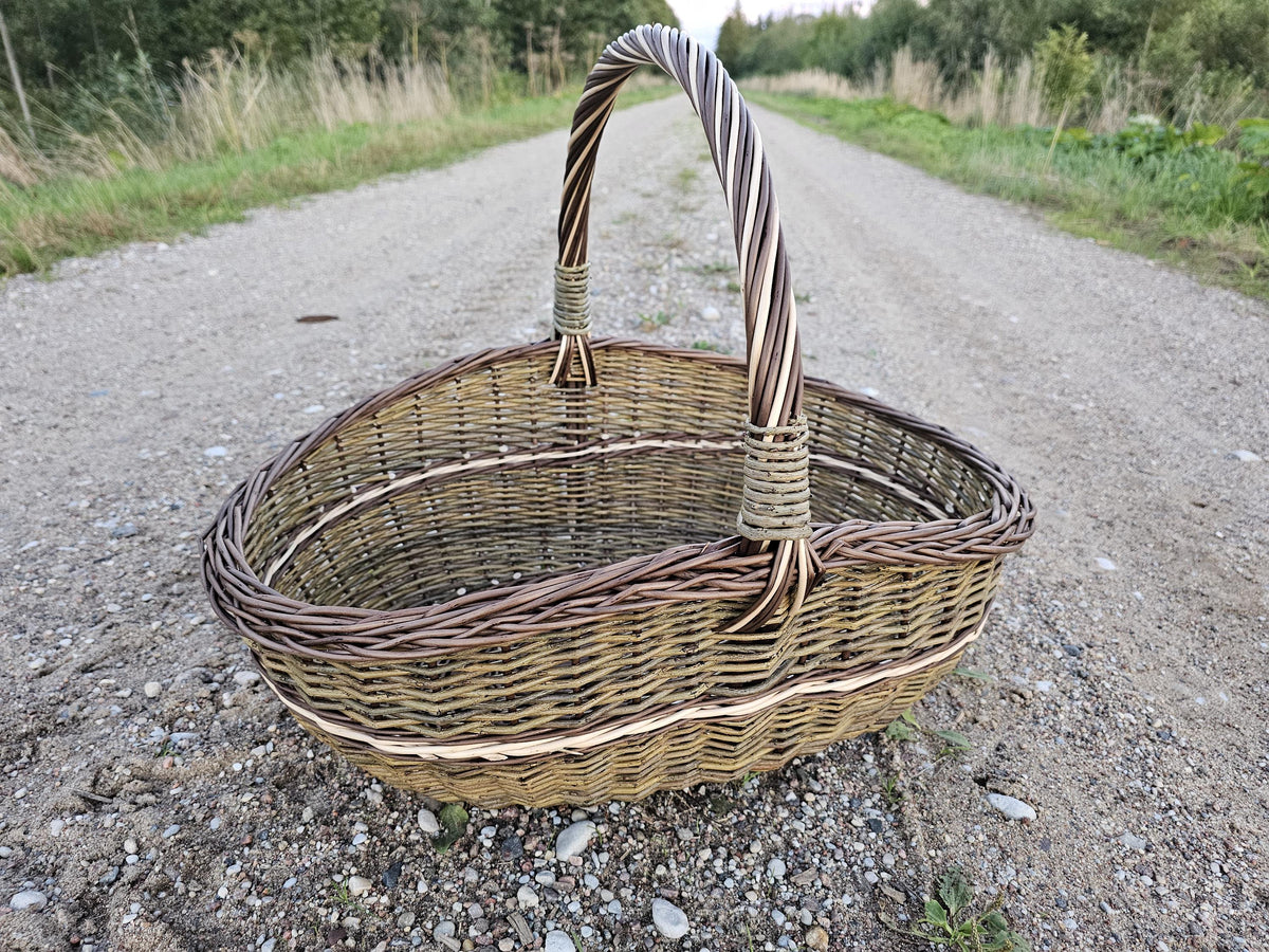 Large Oval Willow Trug