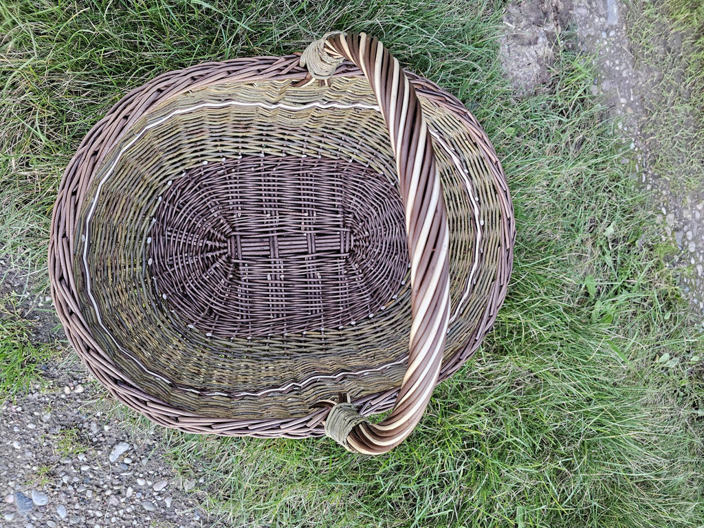 Large Oval Willow Trug