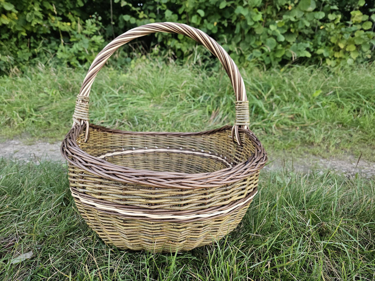 Large Oval Willow Trug
