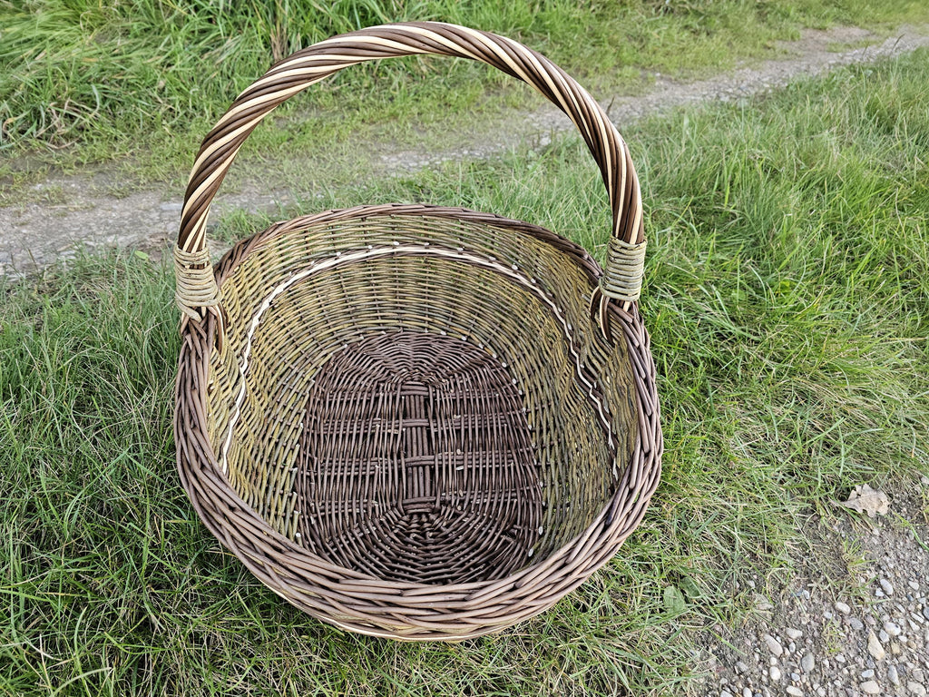 Large Oval Willow Trug