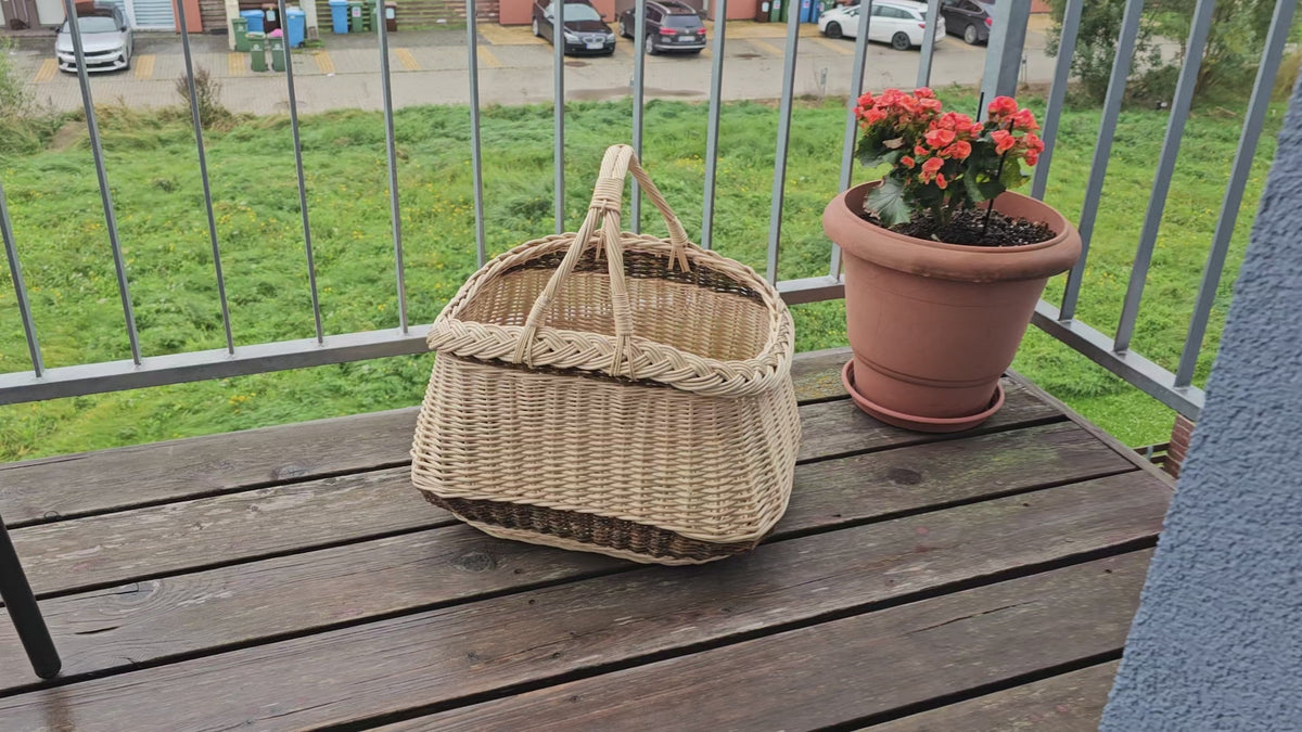 Traditional Willow Basket — product video