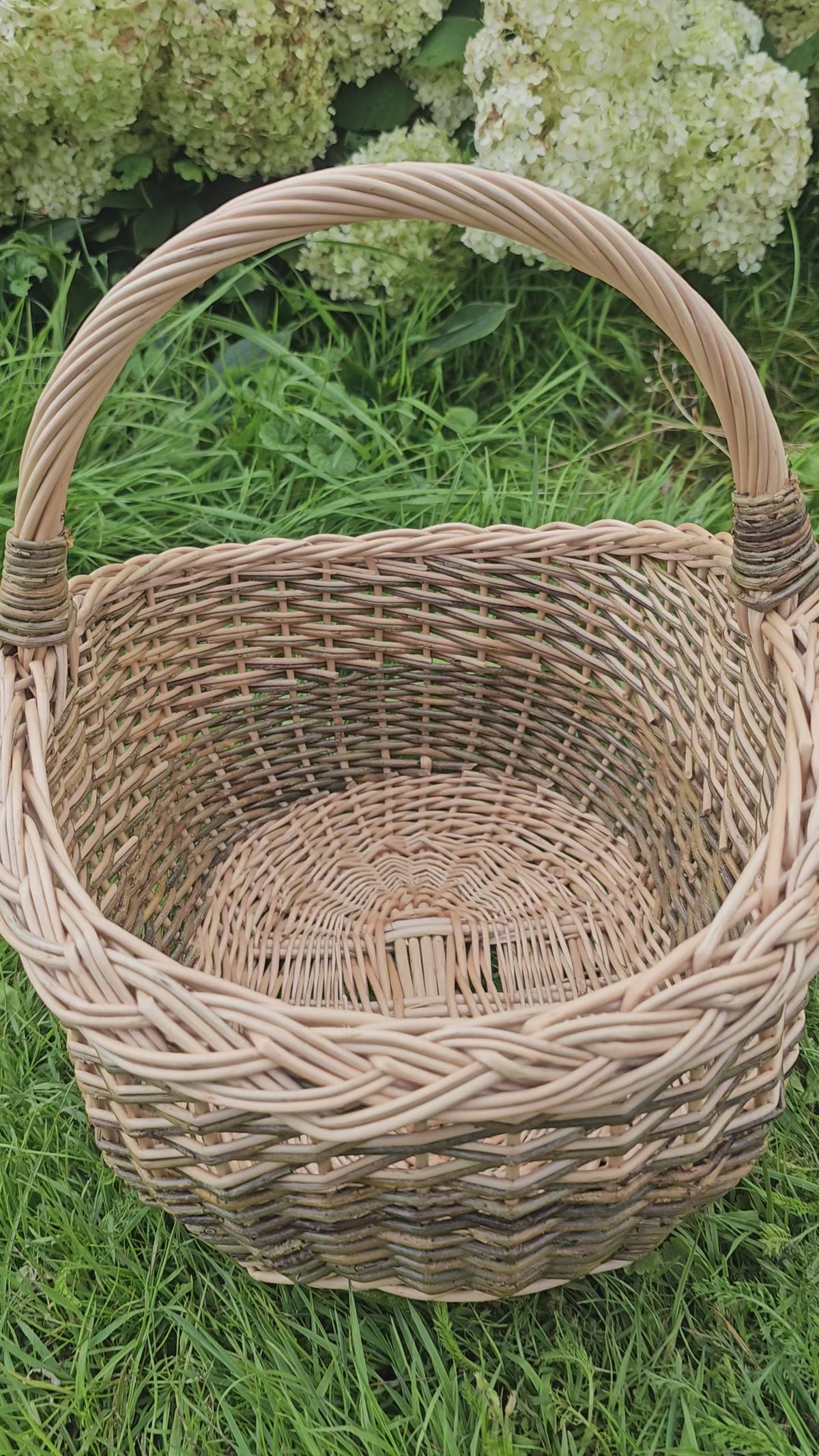 Small Entryway Basket with Handle