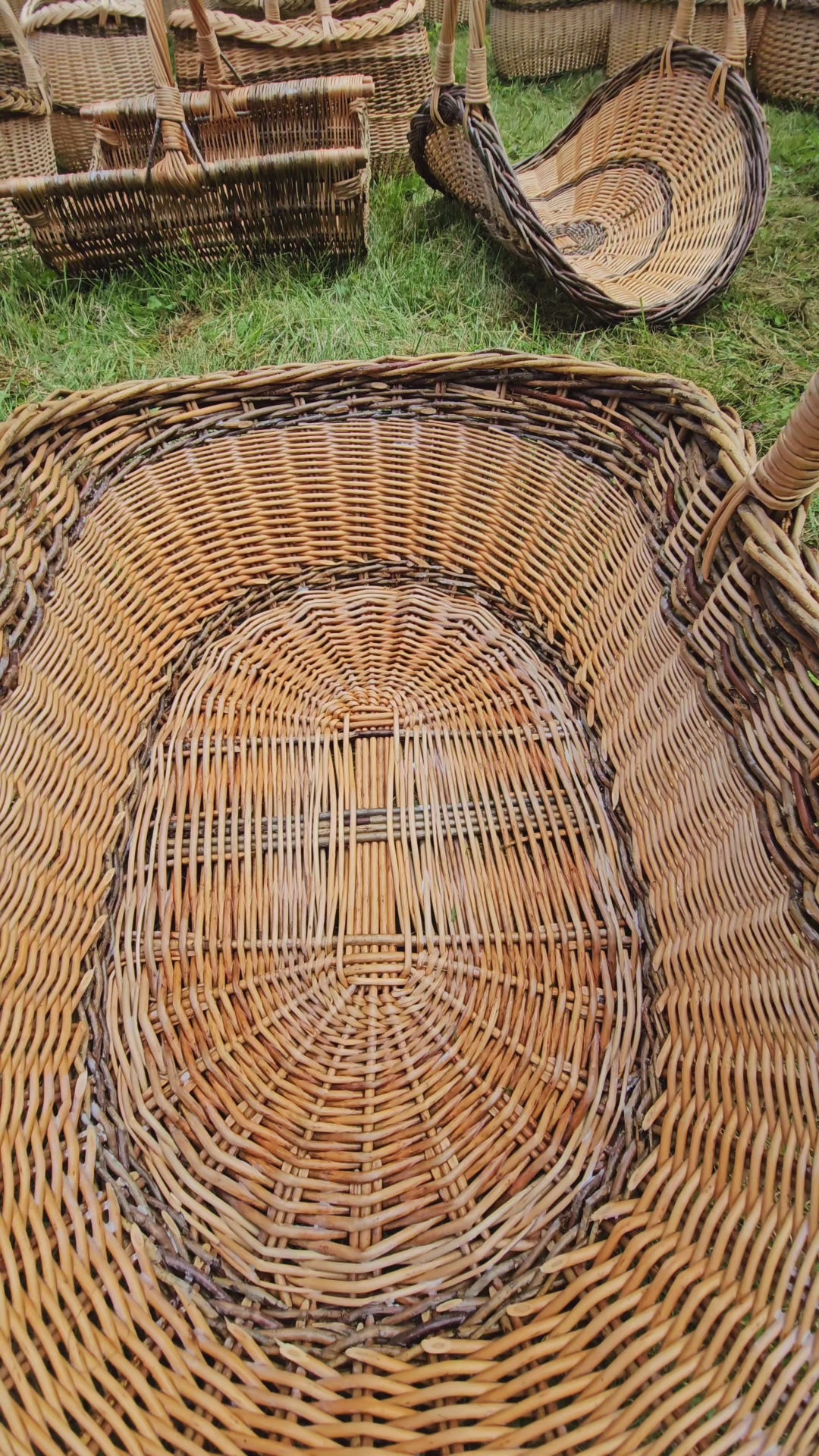 Extra Large Rustic Wicker Basket with Braided Rim